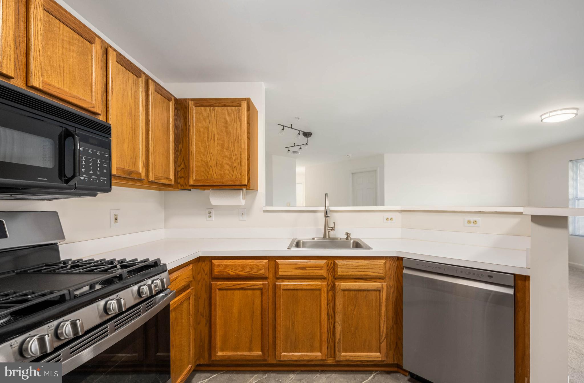 11005 Kinship COURT Unit: 301