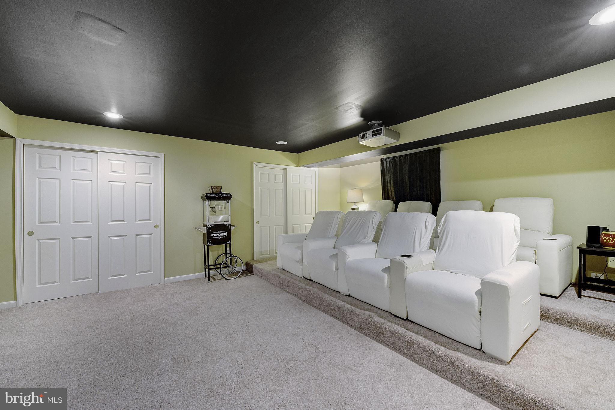 5703 Caribbean COURT