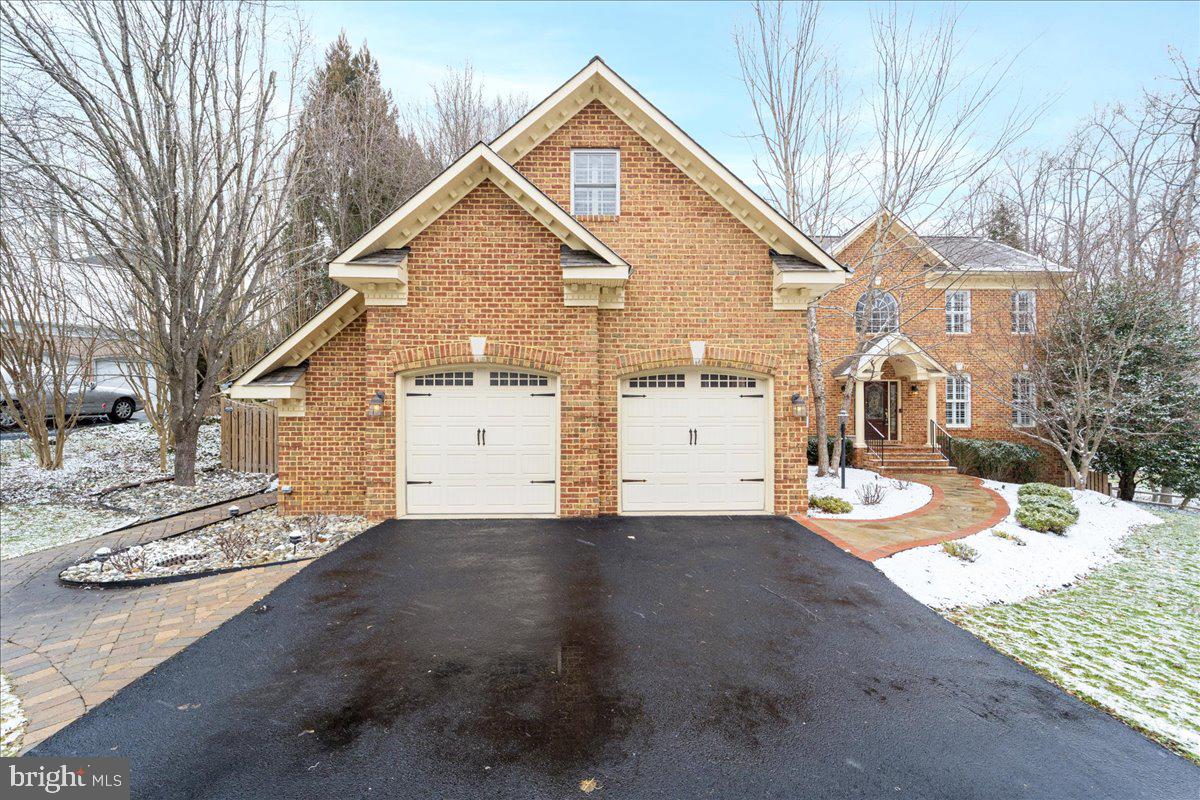 7886 Pembridge Rd