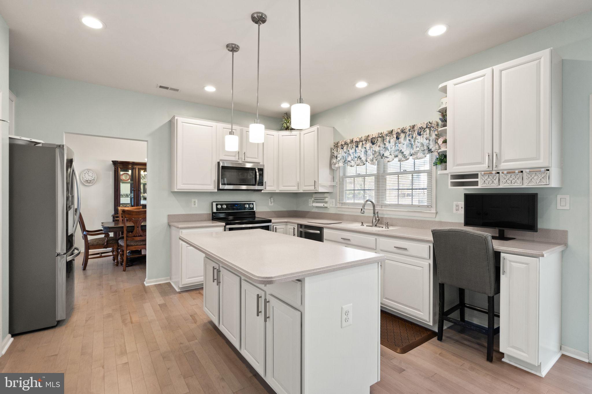 5126 Lake Terrapin Drive