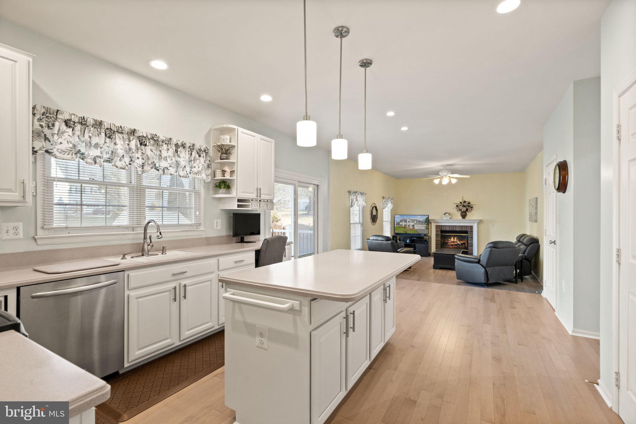 5126 Lake Terrapin Drive