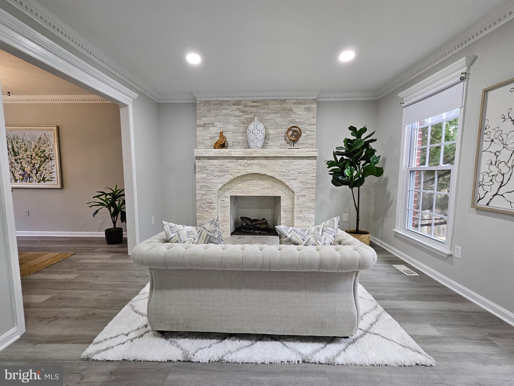11451 Oakhurst Lane