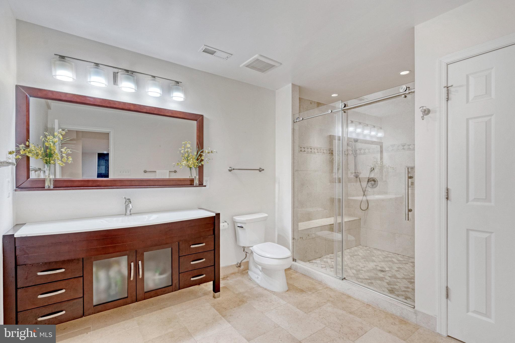 11411 Huntsman Dr