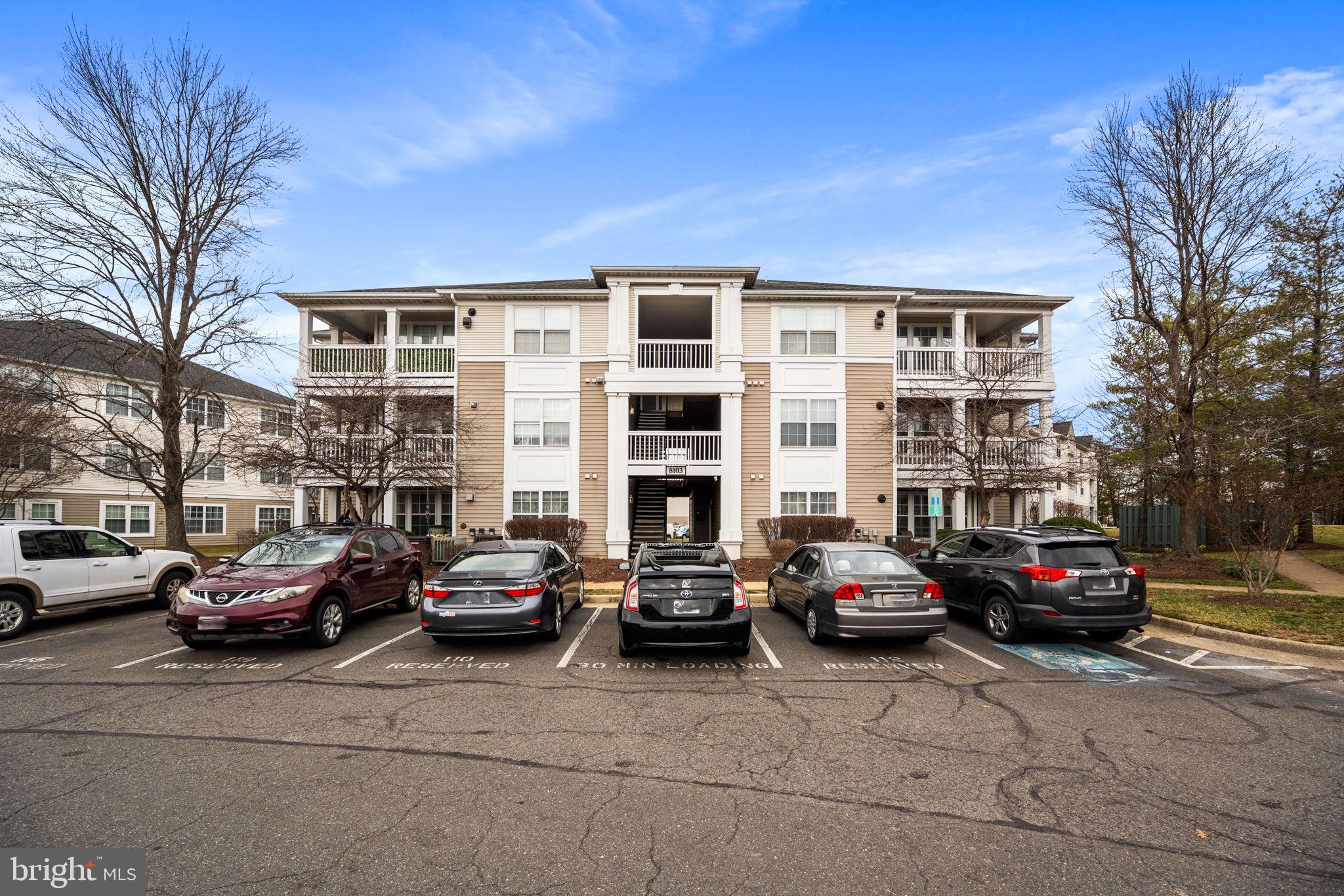 8103 Lacy Drive Unit: 304