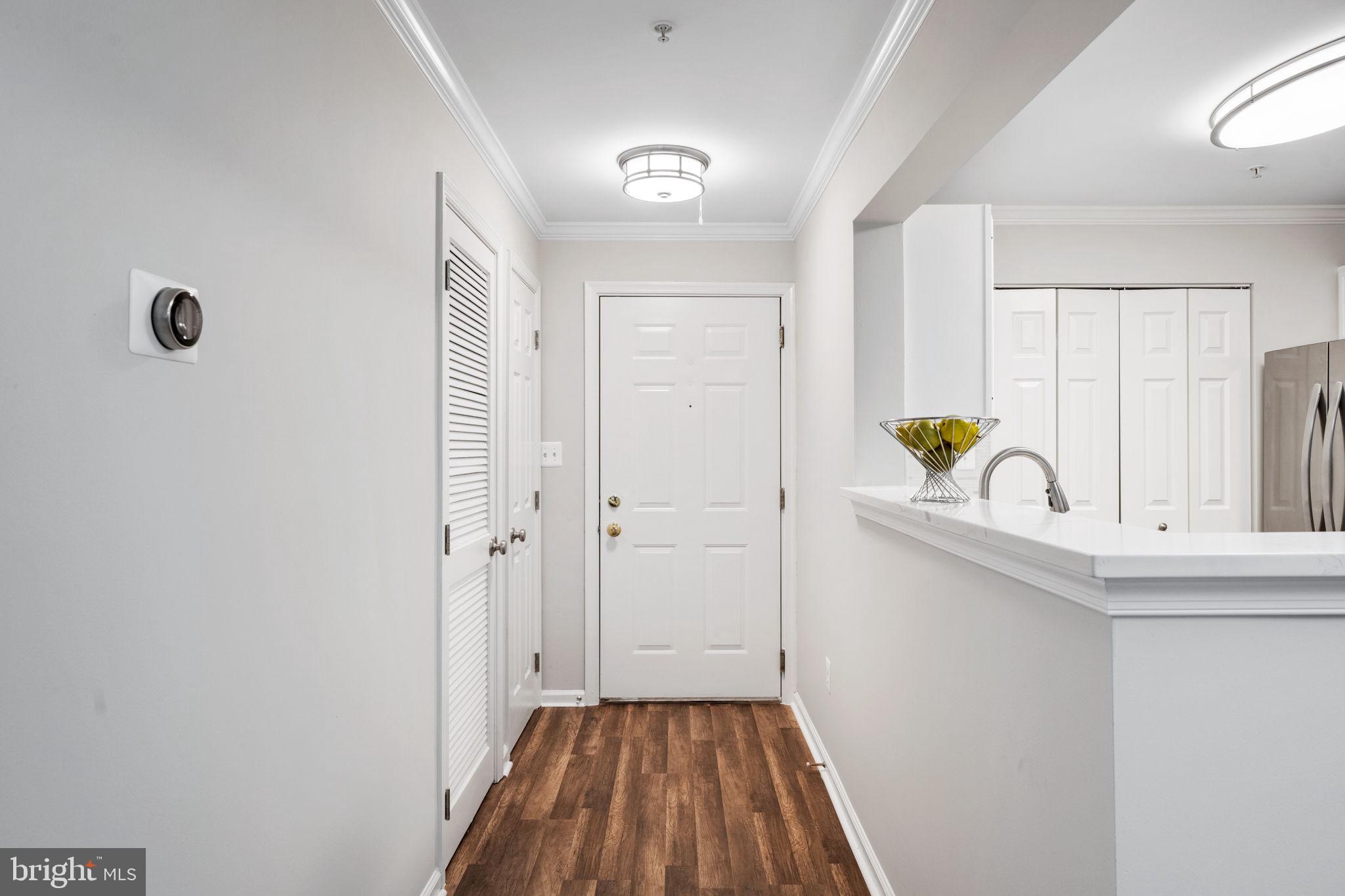 8103 Lacy Drive Unit: 304