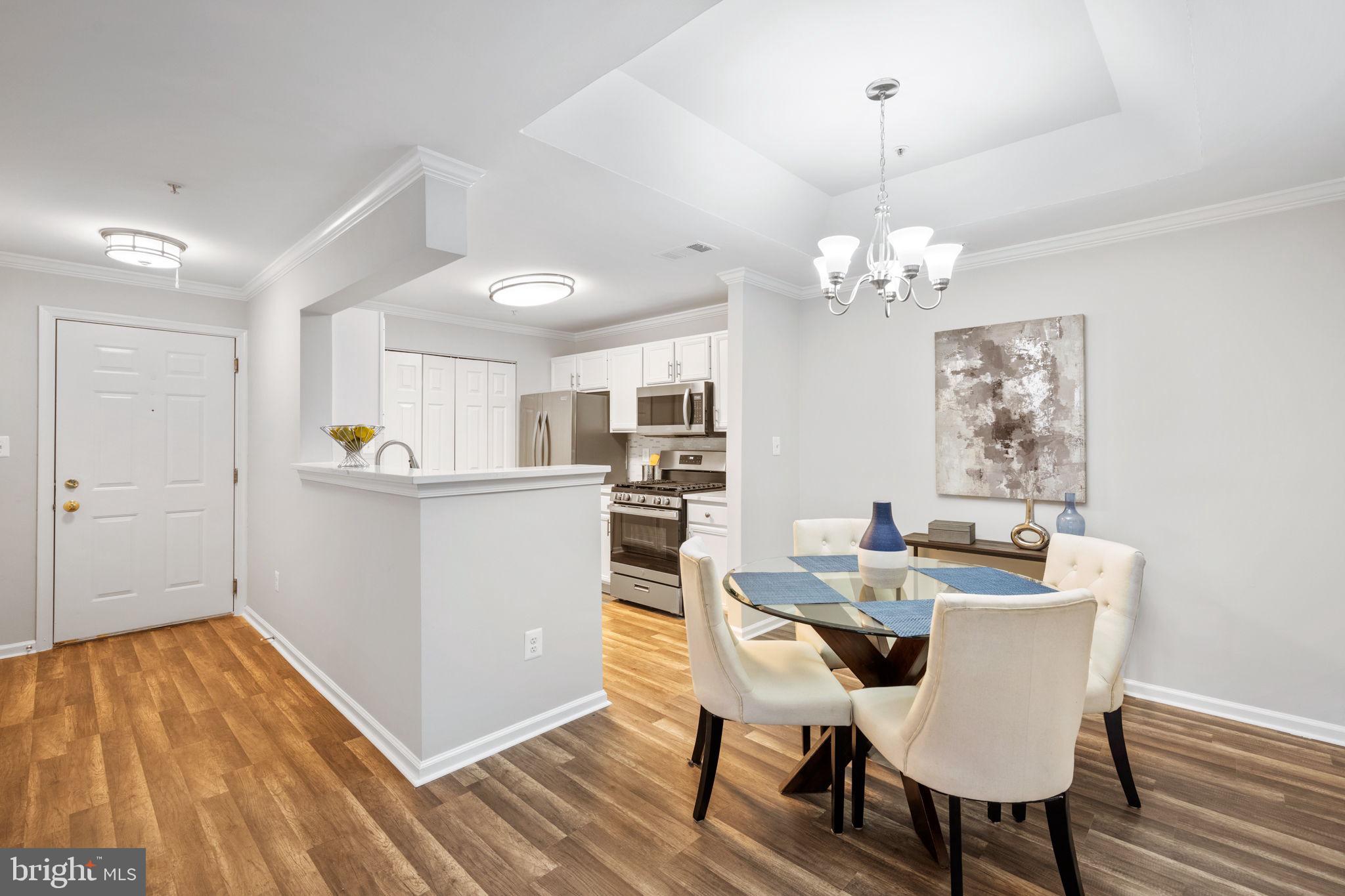 8103 Lacy Drive Unit: 304