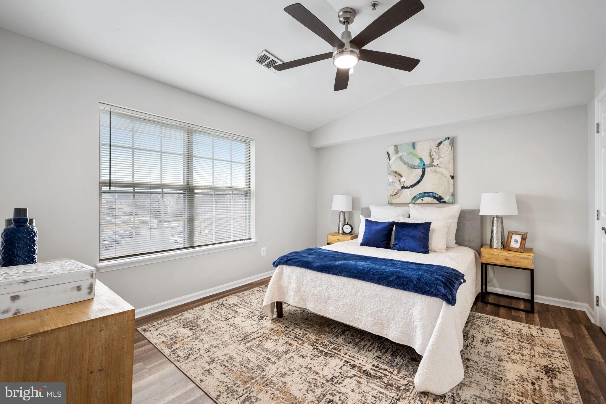 8103 Lacy Drive Unit: 304