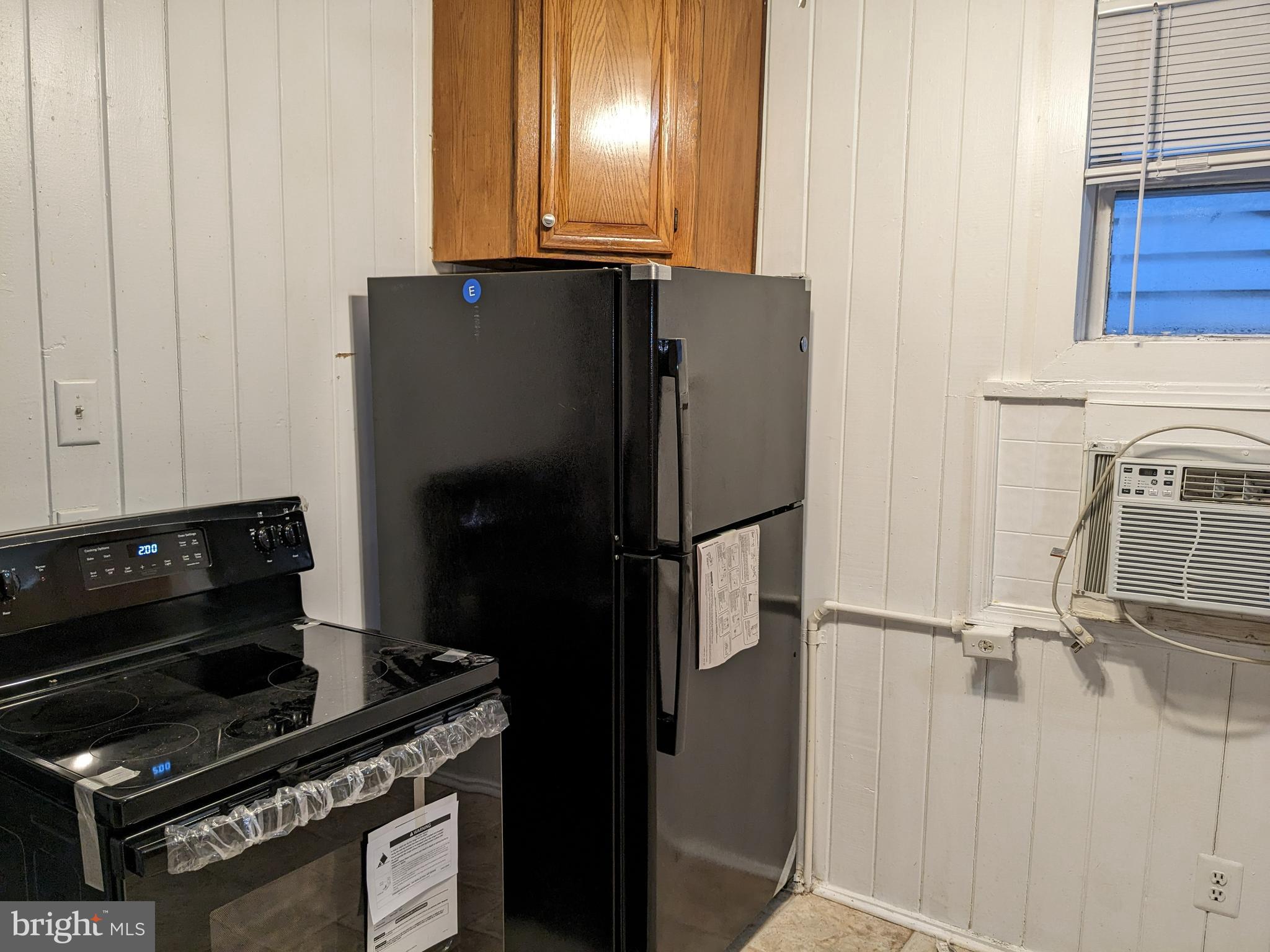 232 Potomac Avenue Unit: 102