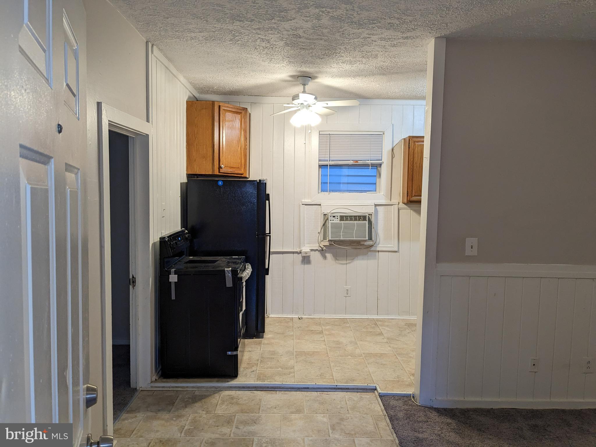 232 Potomac Avenue Unit: 102