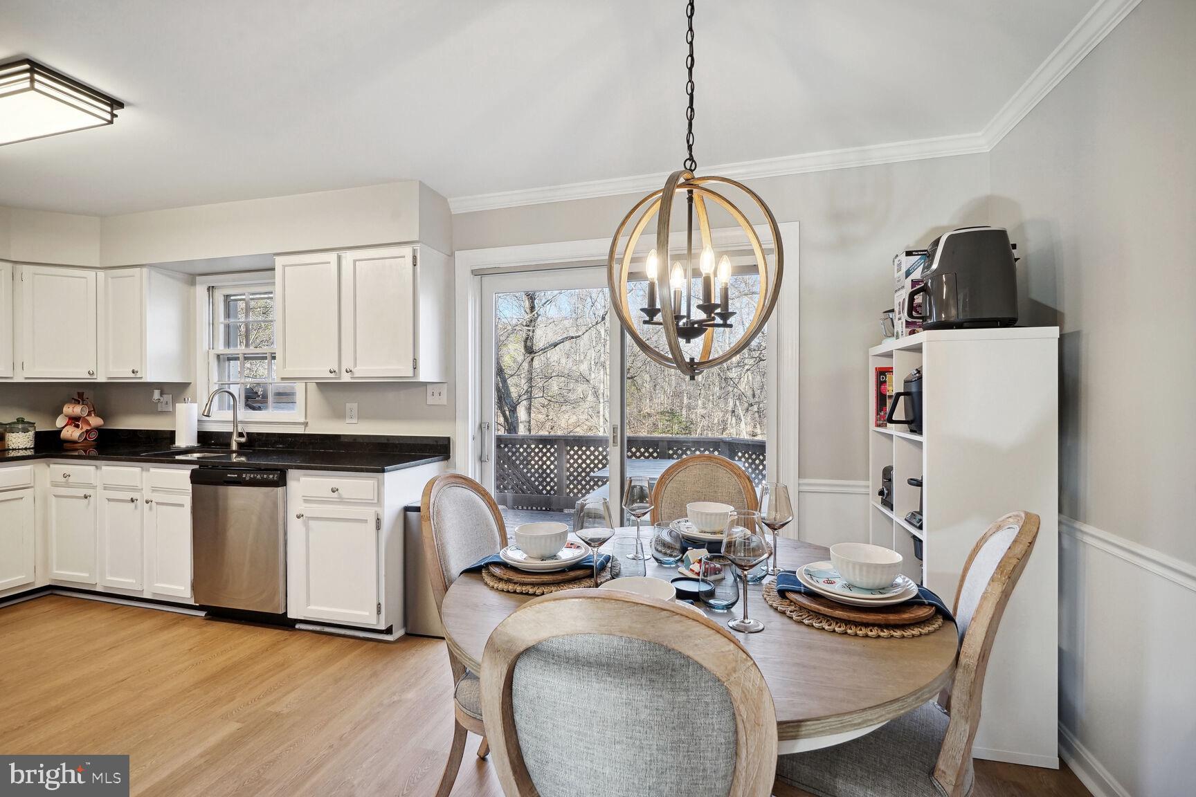 4330 Jonathan Ct