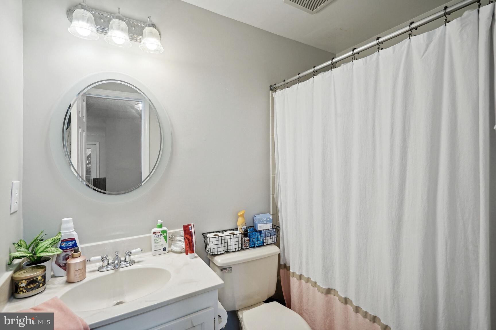 4330 Jonathan Ct