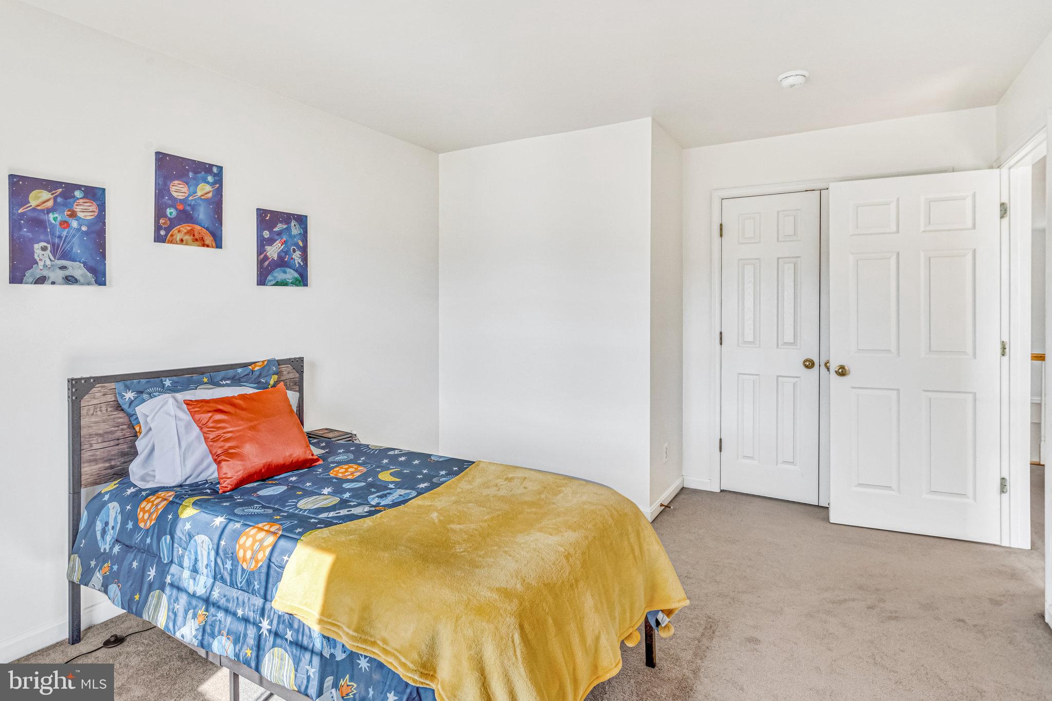 14936 Honey Locust Ct