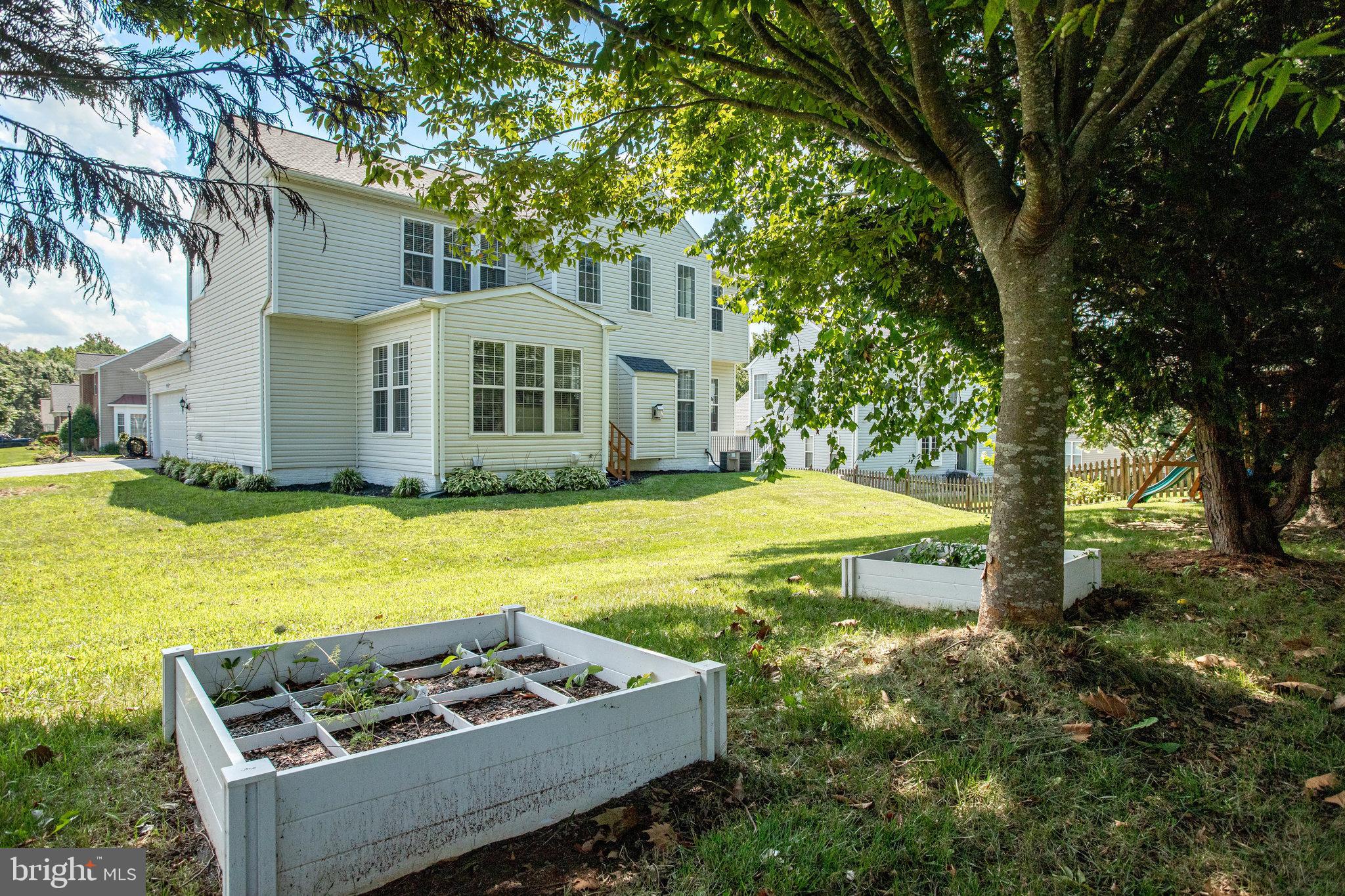 14936 Honey Locust Ct