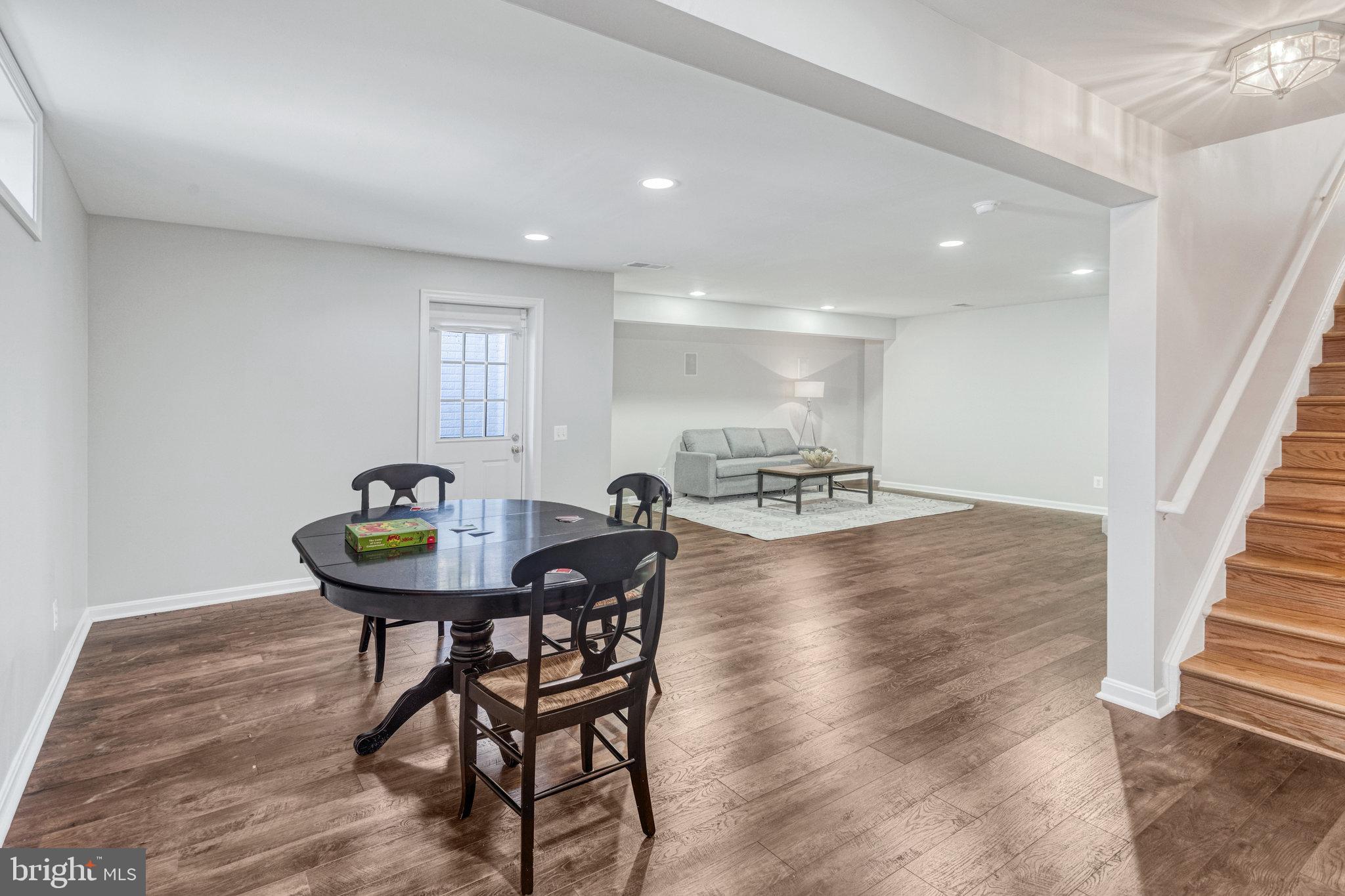 14936 Honey Locust Ct
