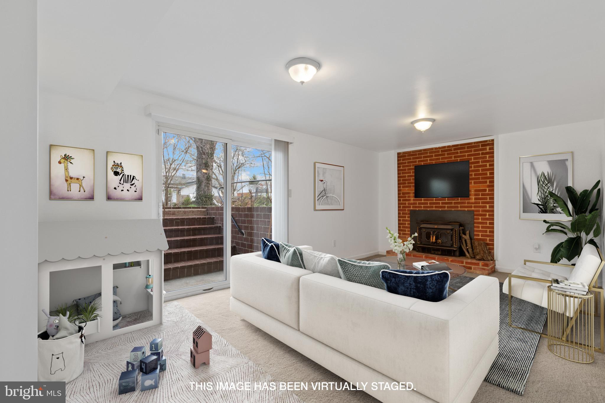 9936 Portsmouth Rd