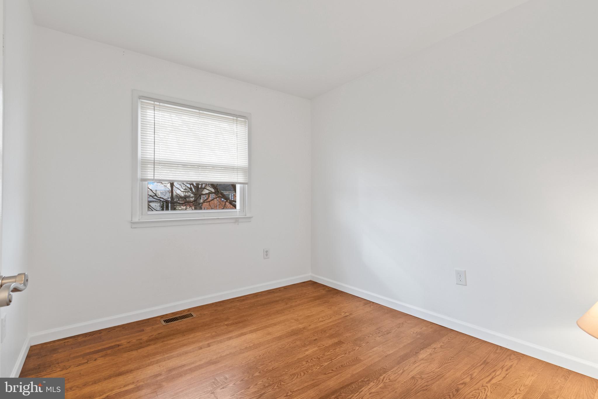 9936 Portsmouth Rd