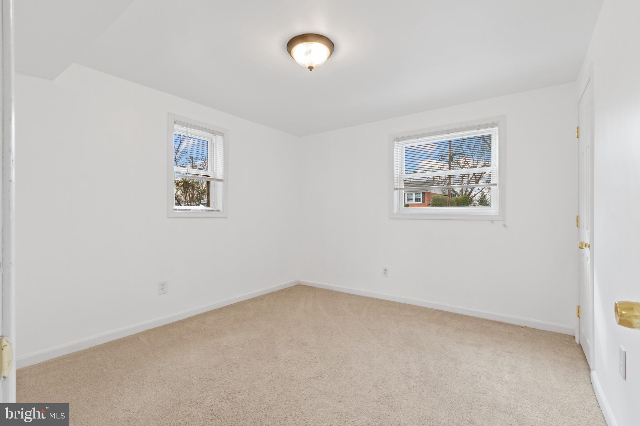 9936 Portsmouth Rd