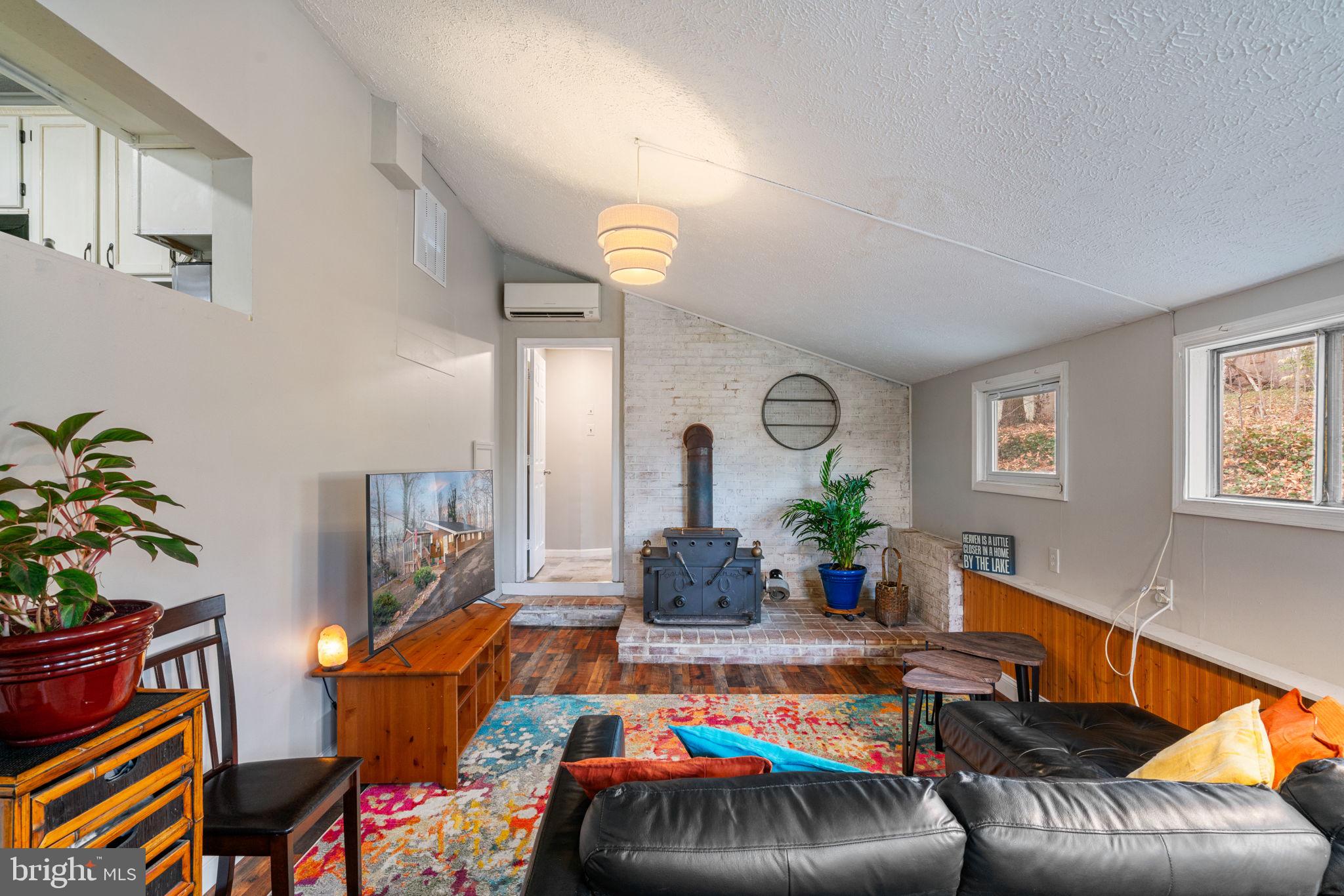 11414 Hinson Mill Ln