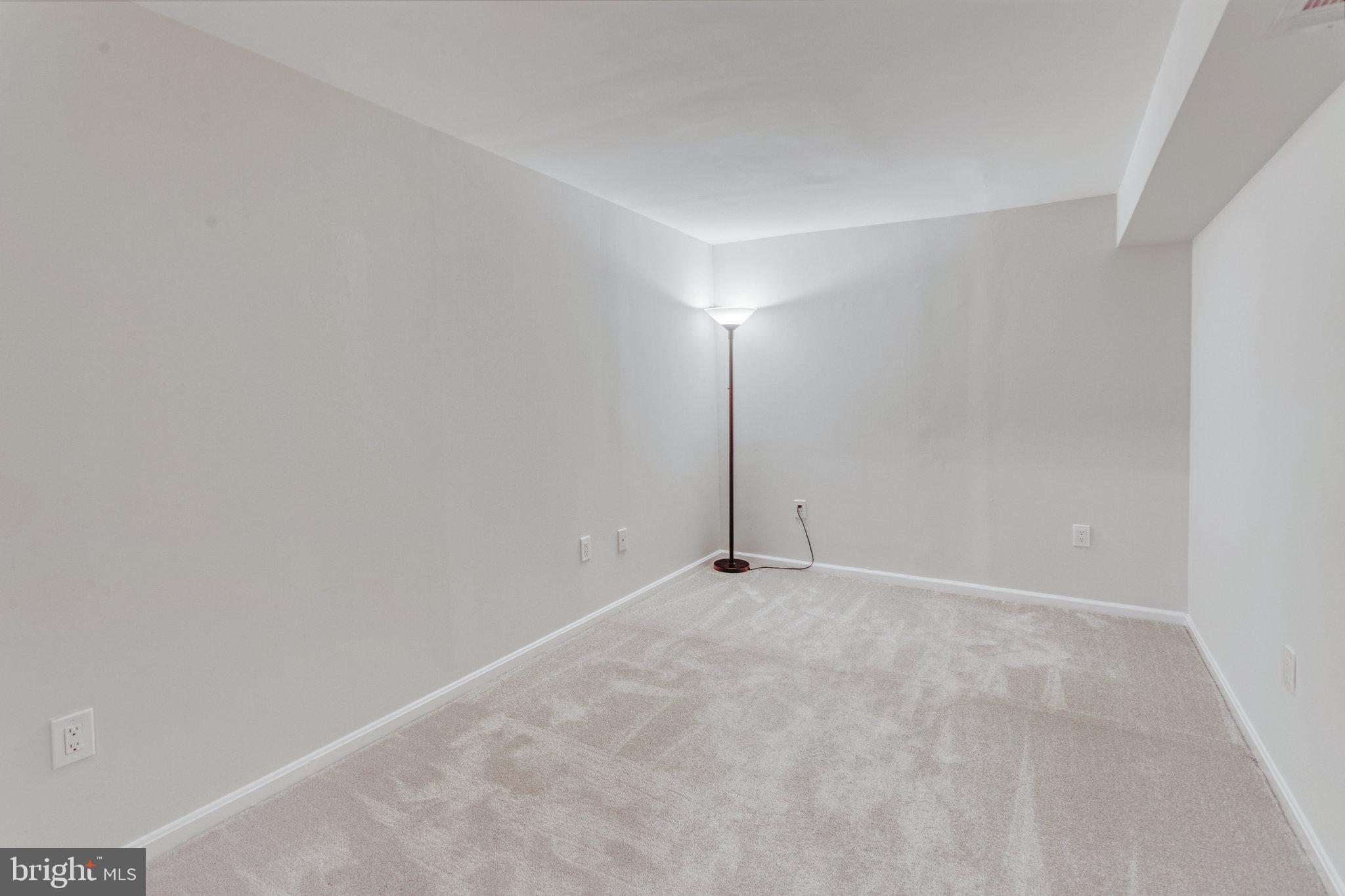 12464 Lolly Post Ln