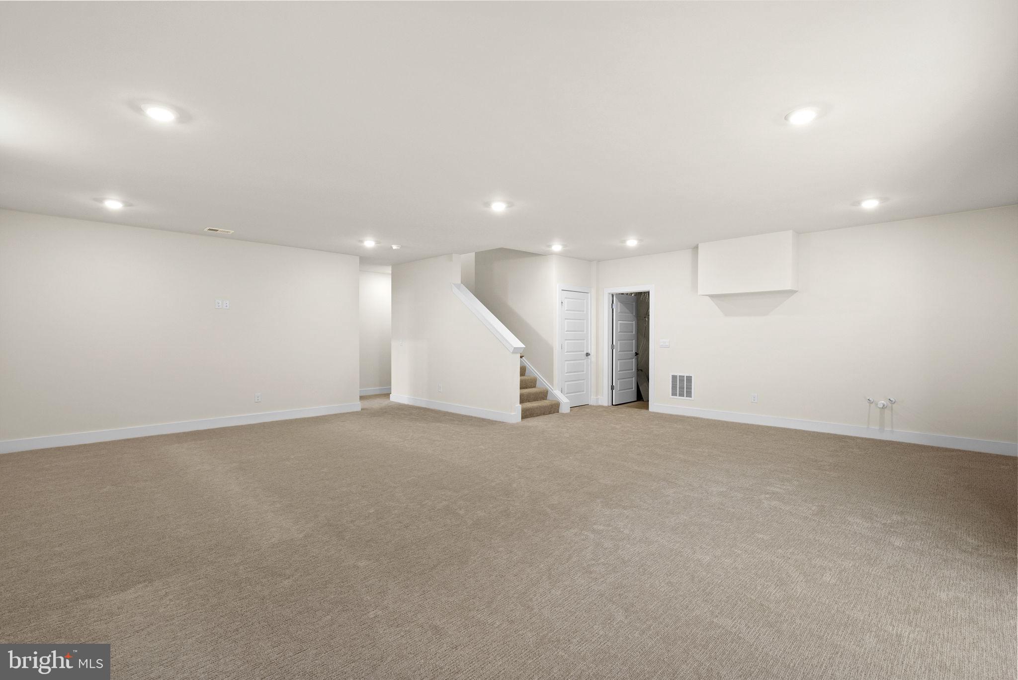 12120 Parkgate Dr