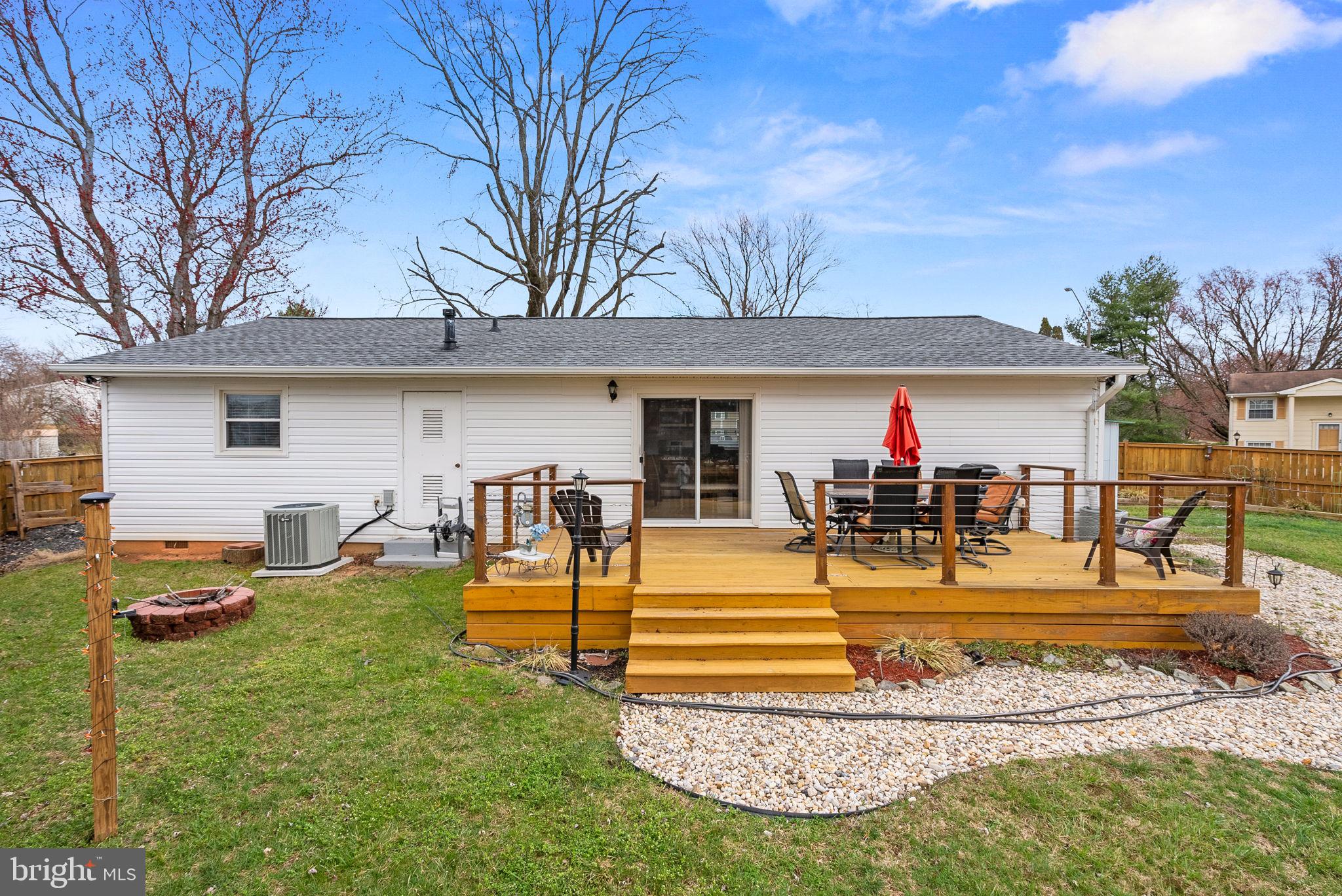 13910 Gum Ln