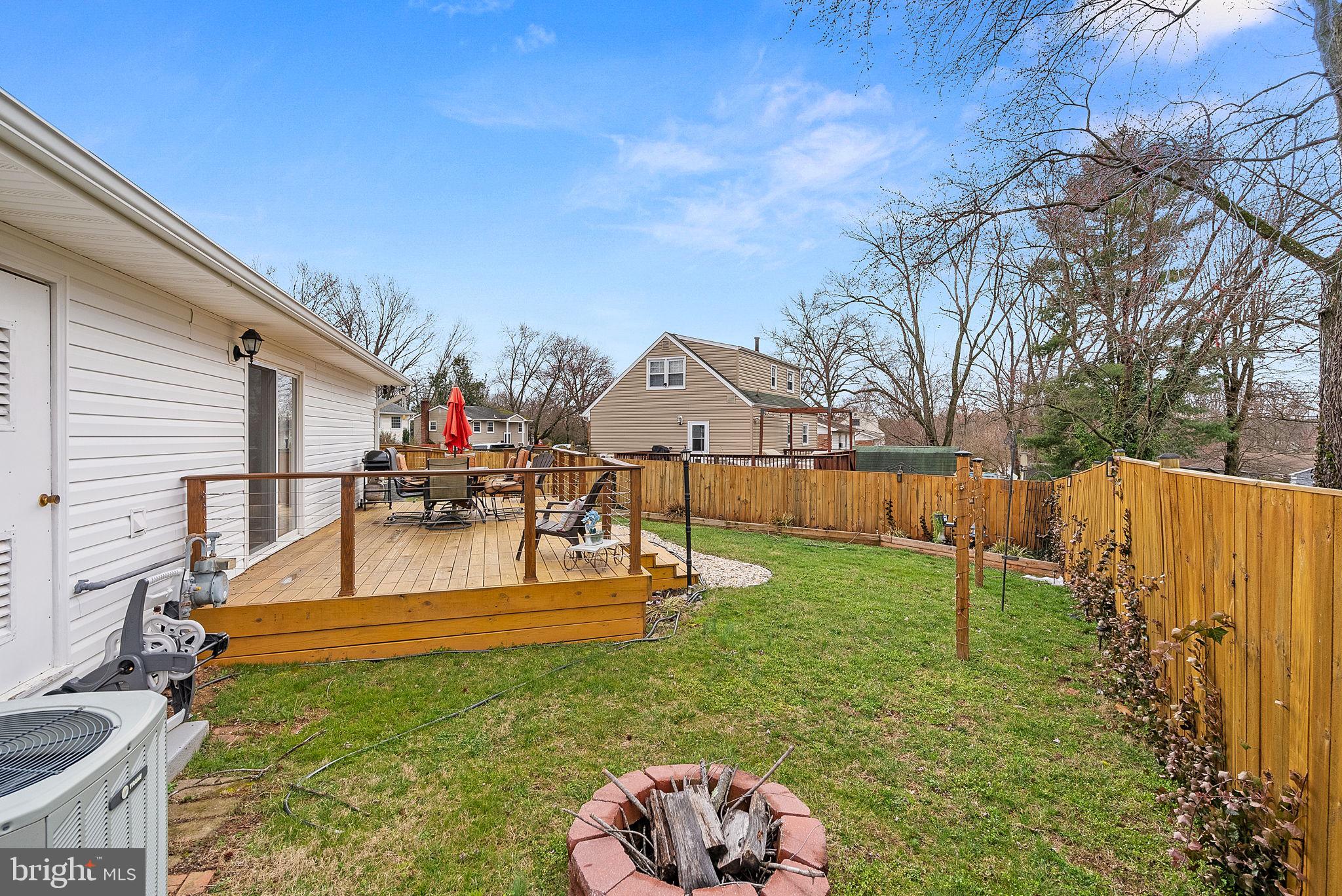 13910 Gum Ln