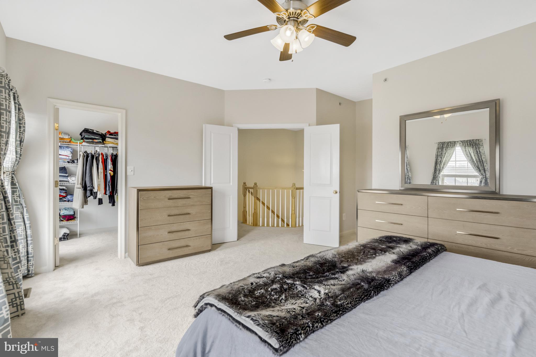 7939 Crescent Park Dr