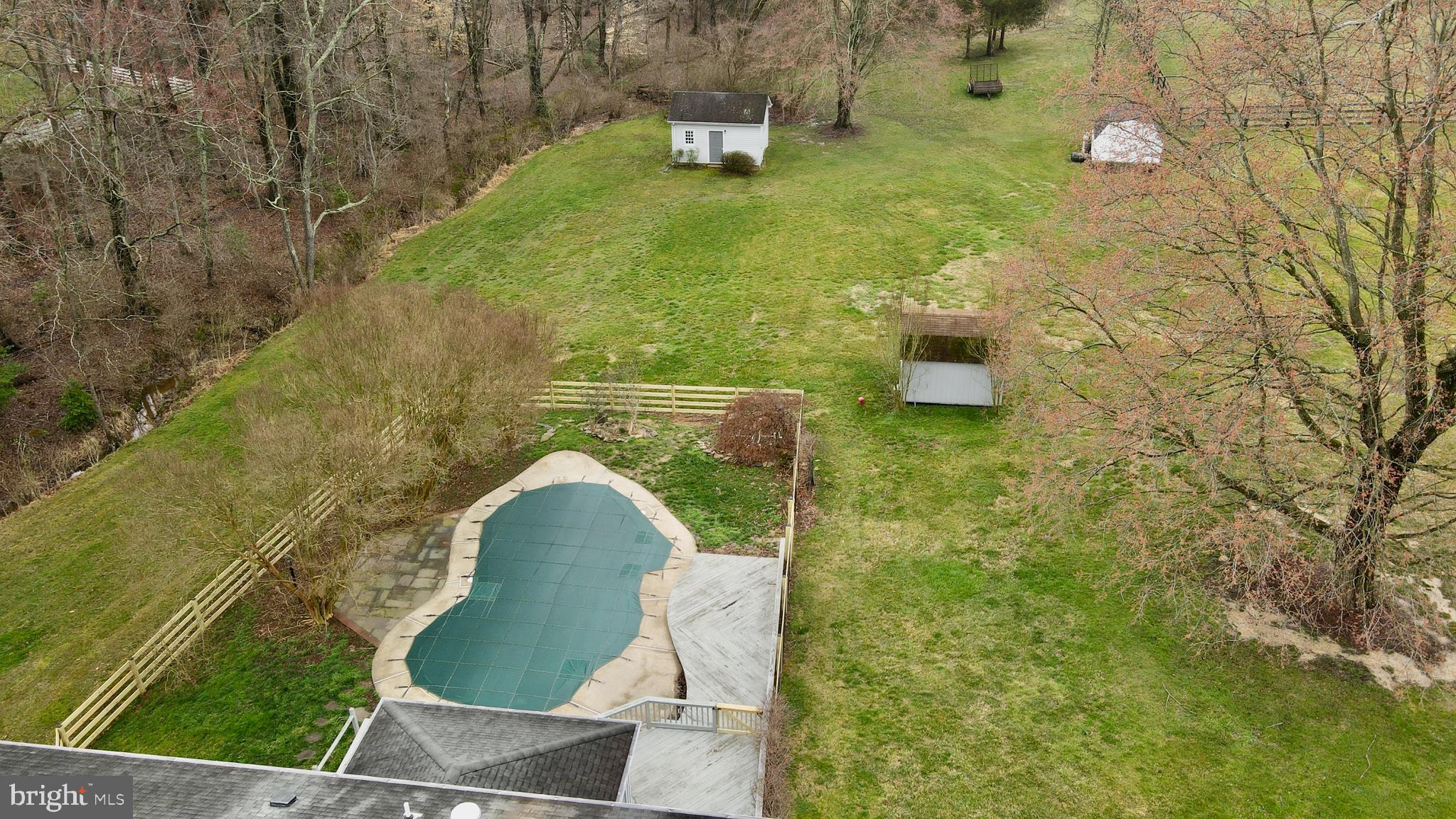7901 Carrie Ln