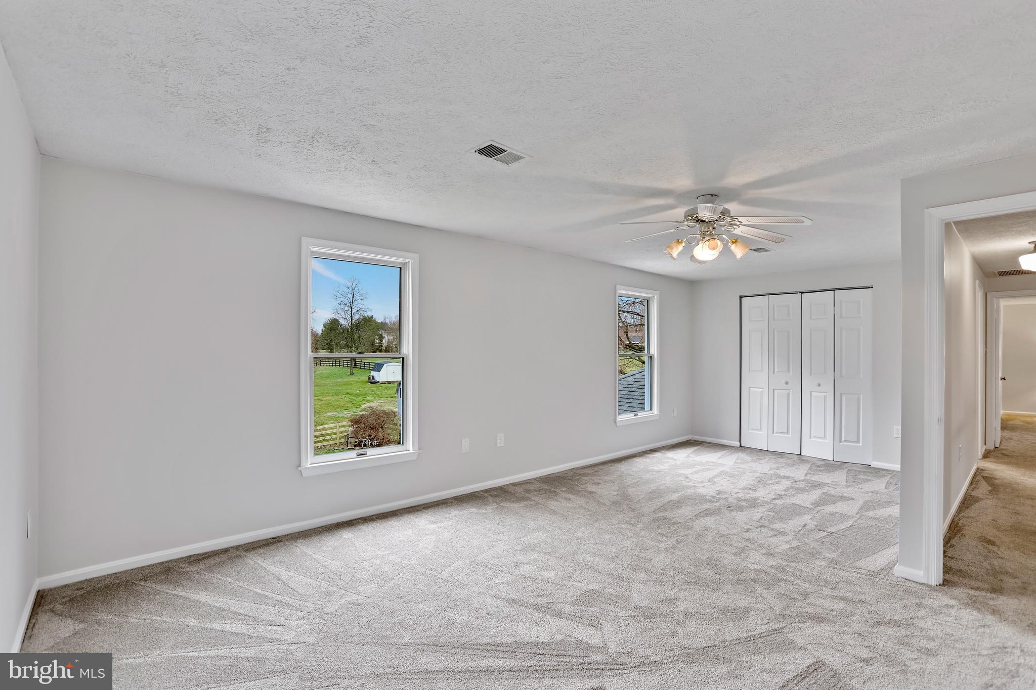 7901 Carrie Ln