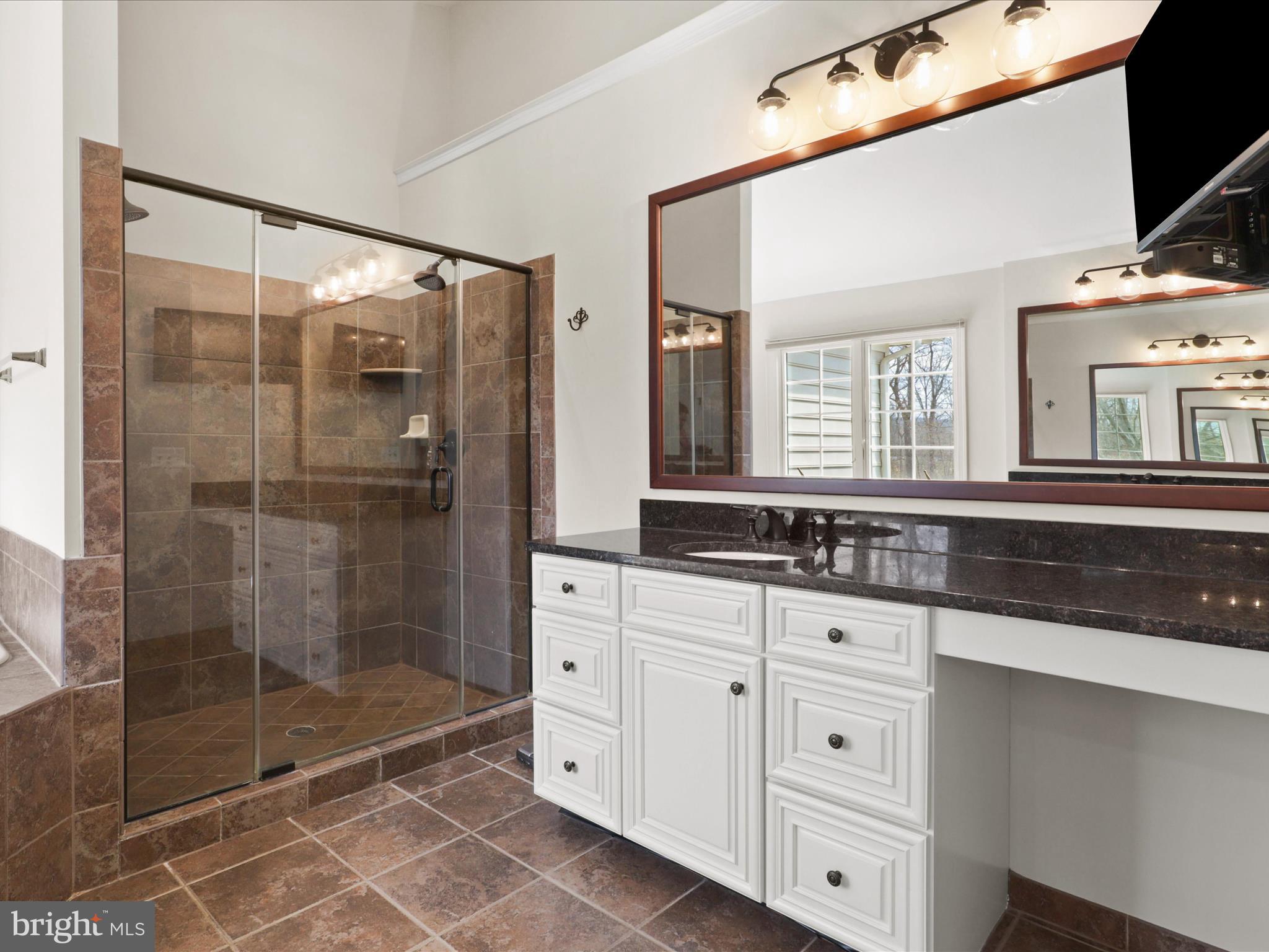 5228 Jacobs Creek Pl