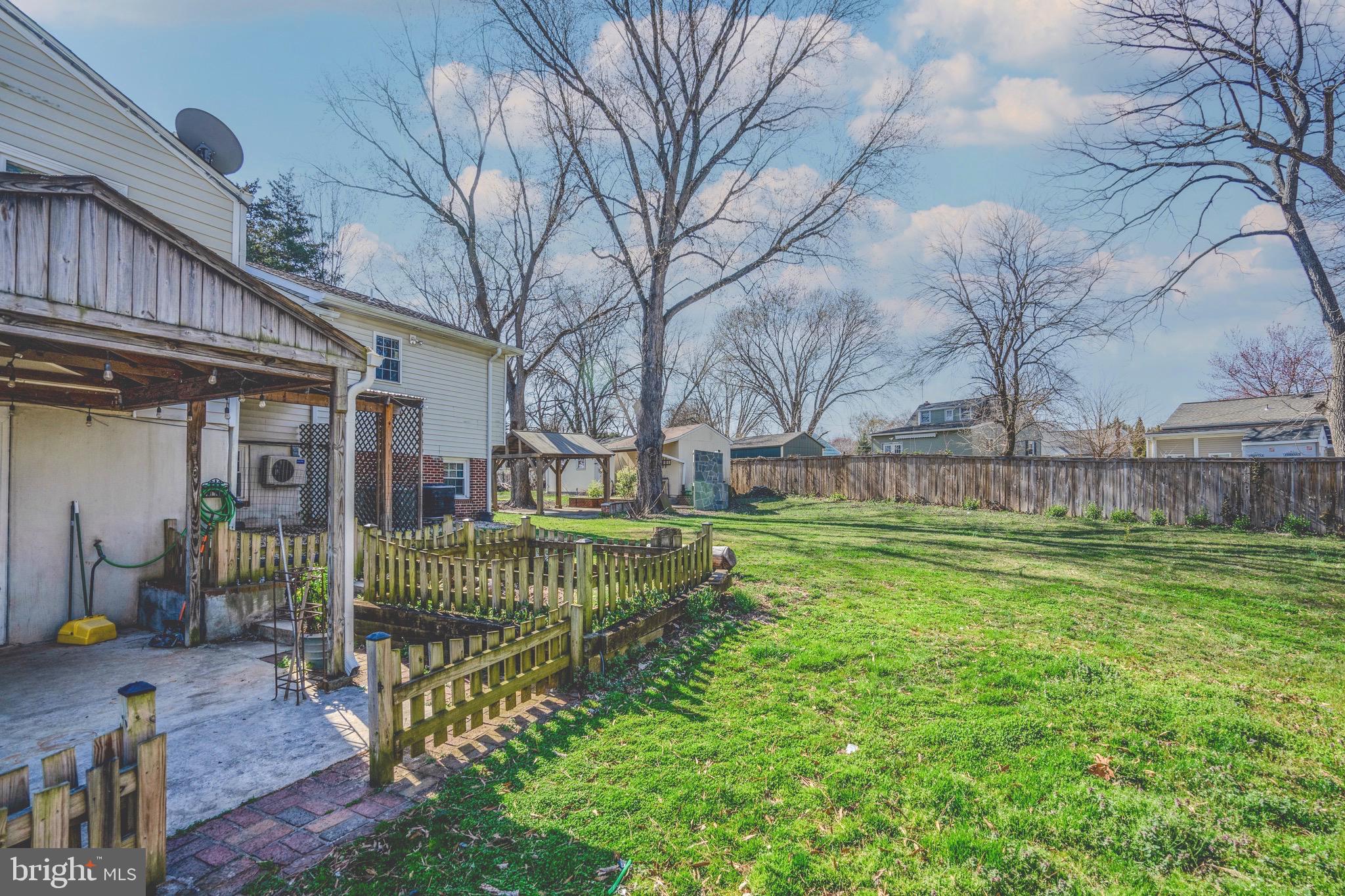 1206 Riggs Ct