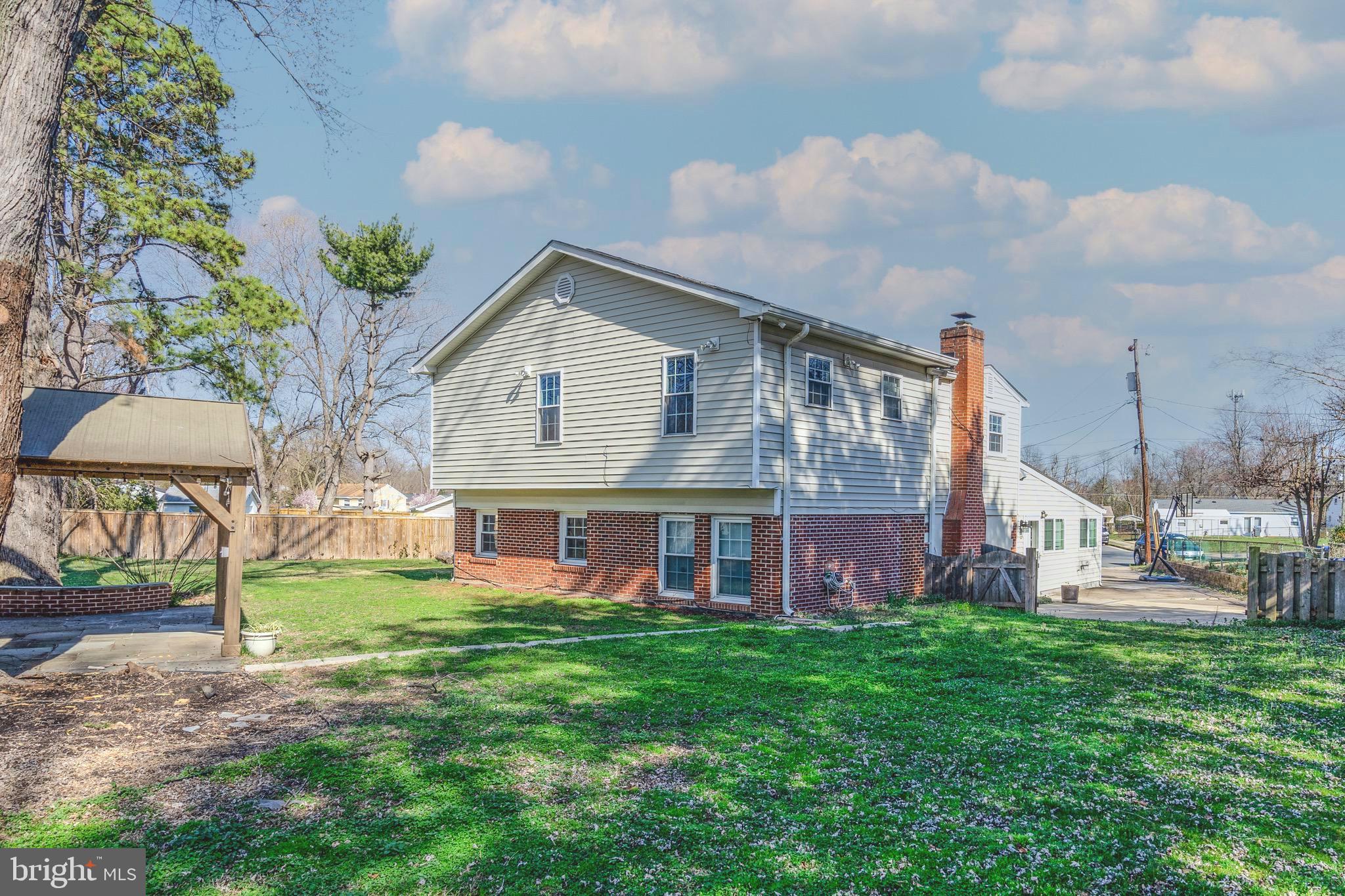 1206 Riggs Ct