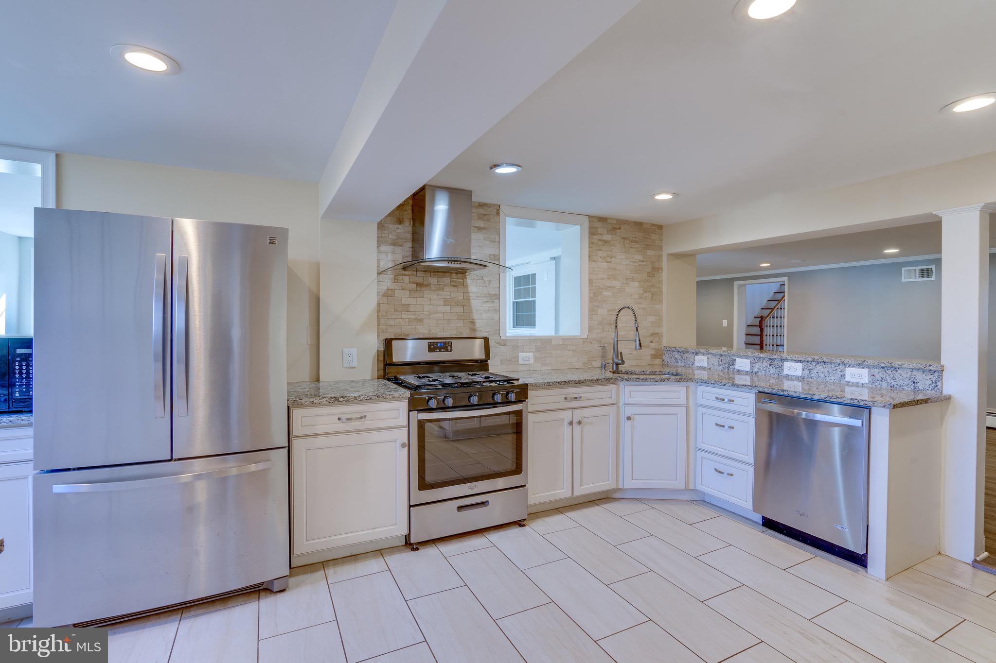 1206 Riggs Ct