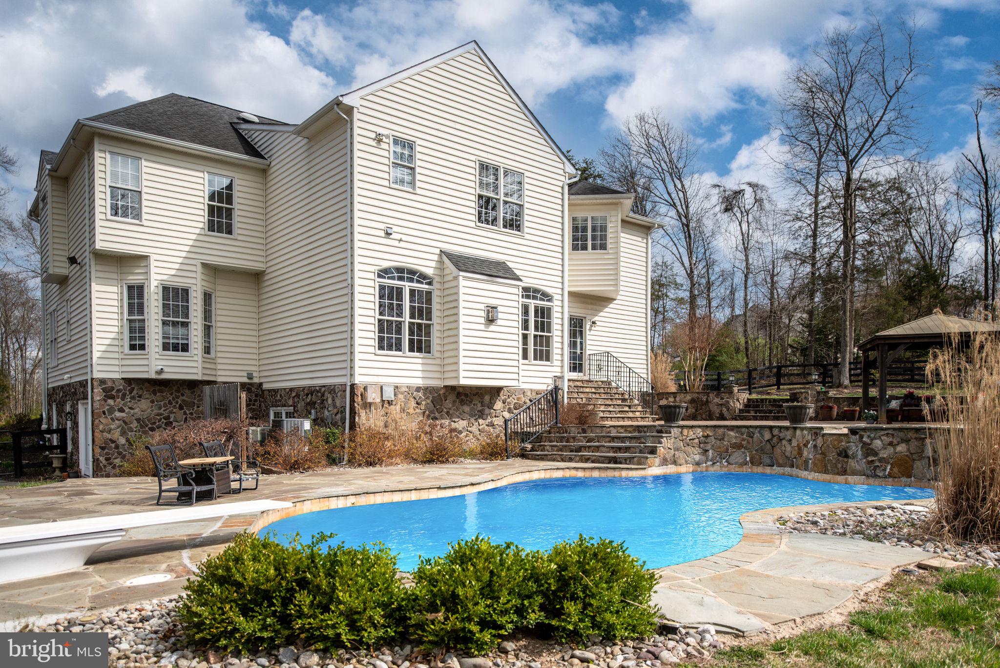9200 MacKenzie Meadow Ct