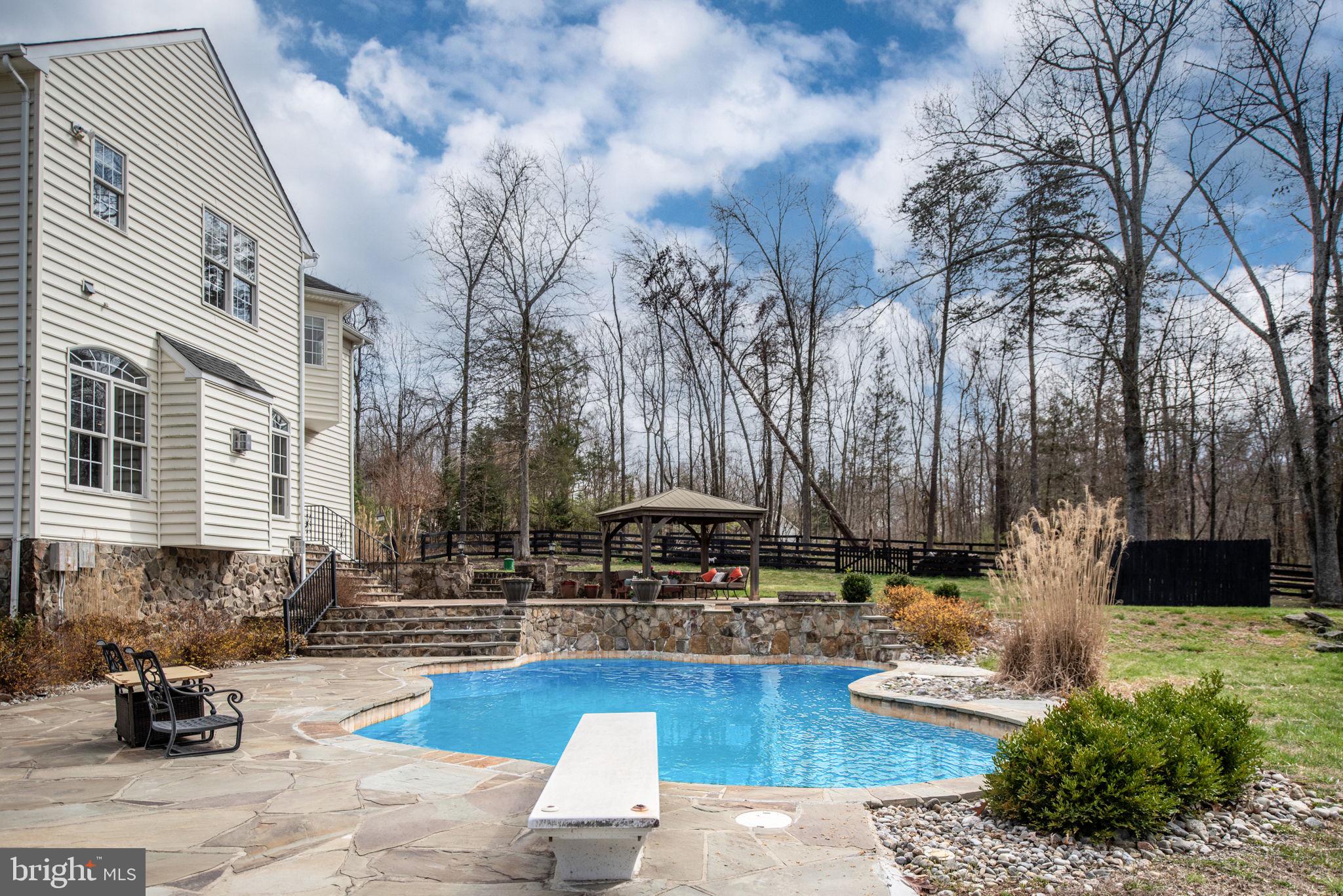 9200 MacKenzie Meadow Ct