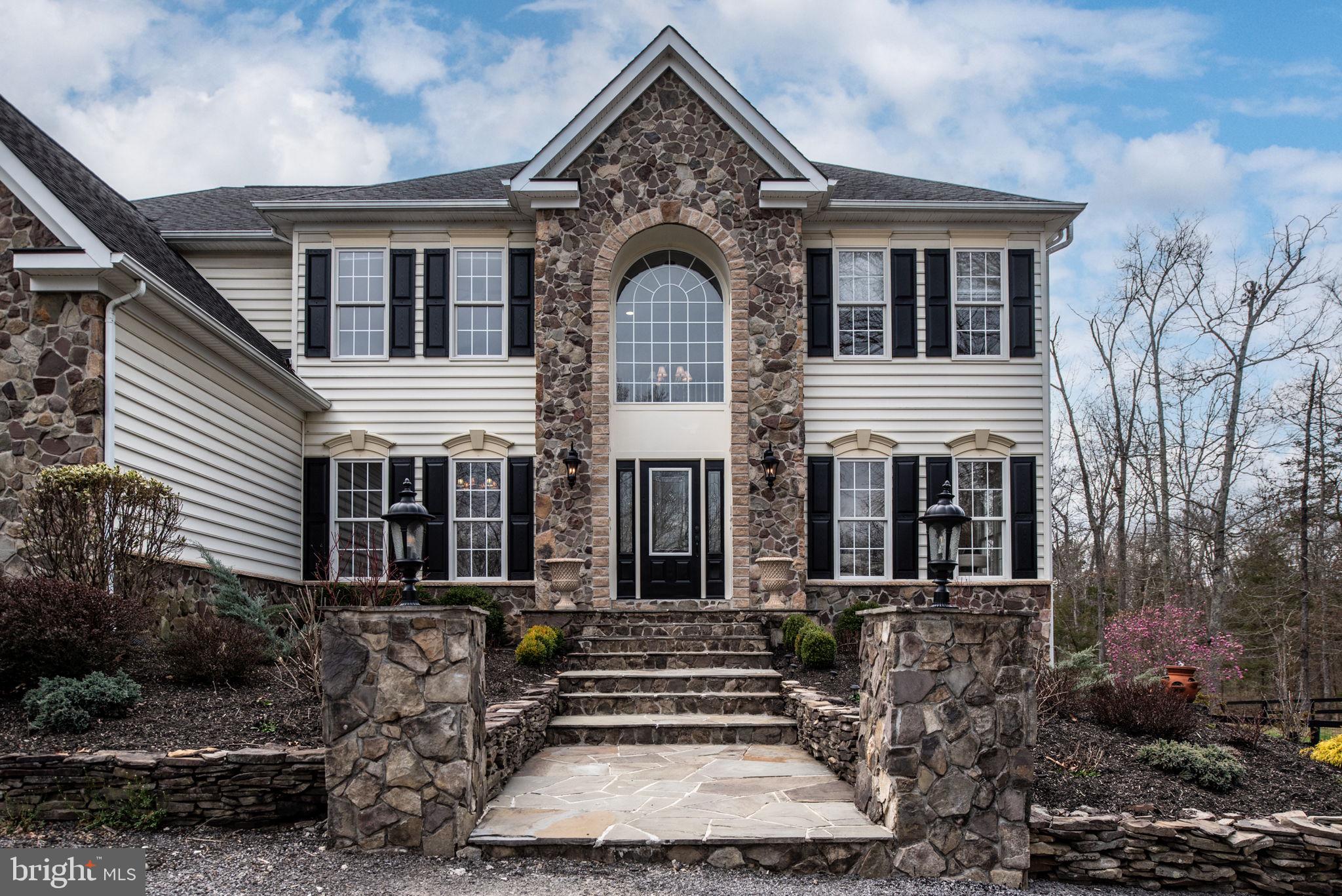 9200 MacKenzie Meadow Ct