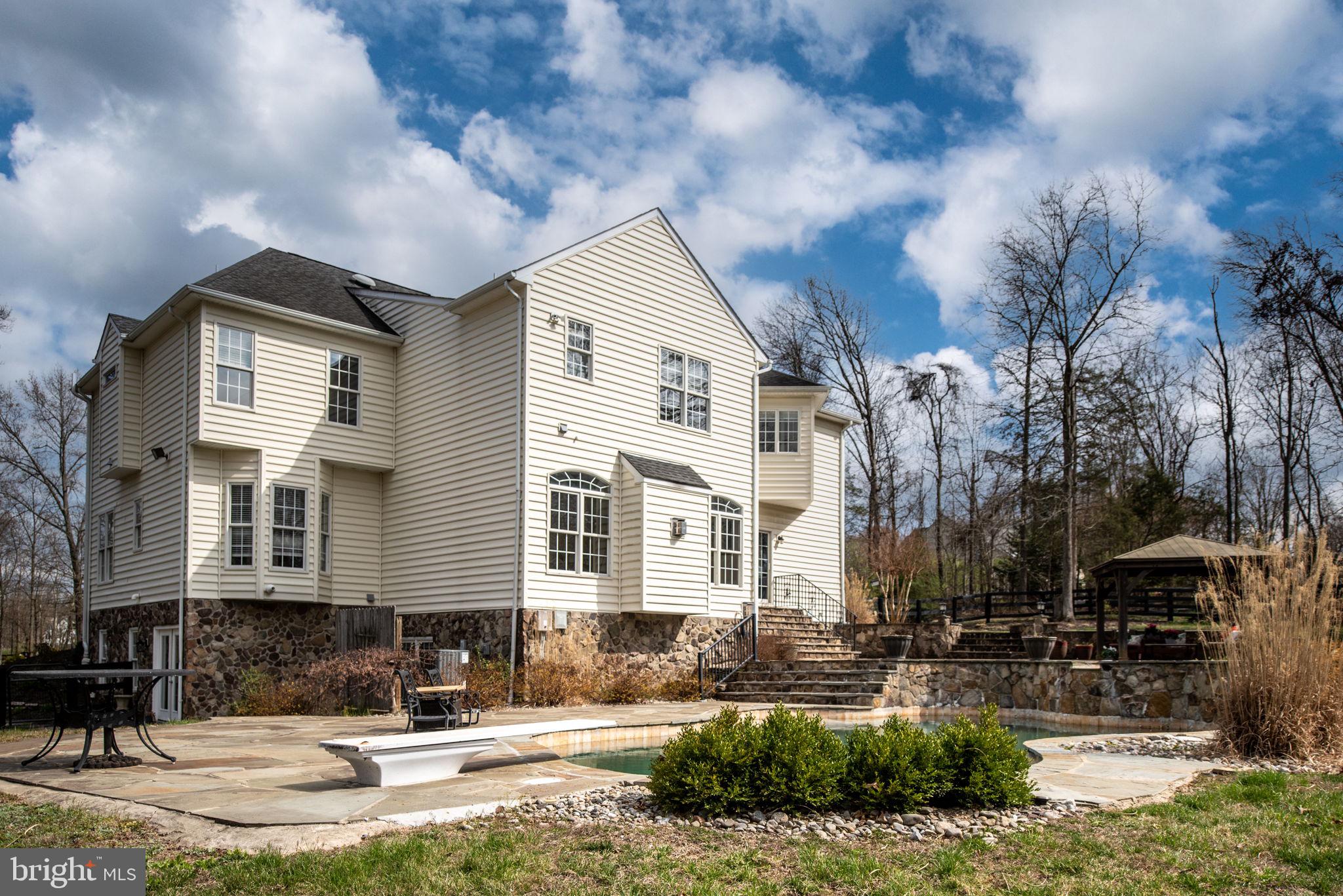 9200 MacKenzie Meadow Ct