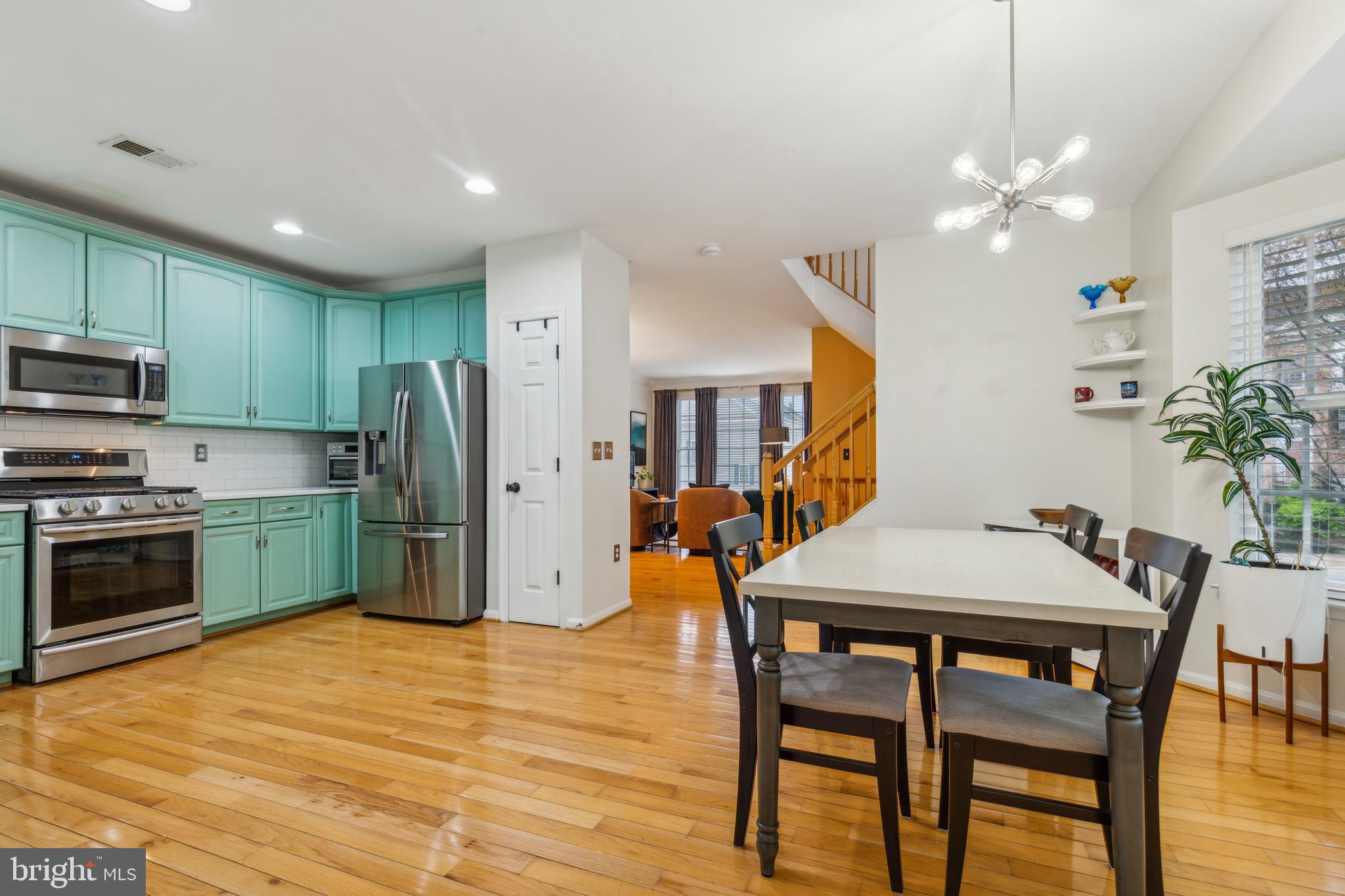 9808 Cheshire Ridge Cir