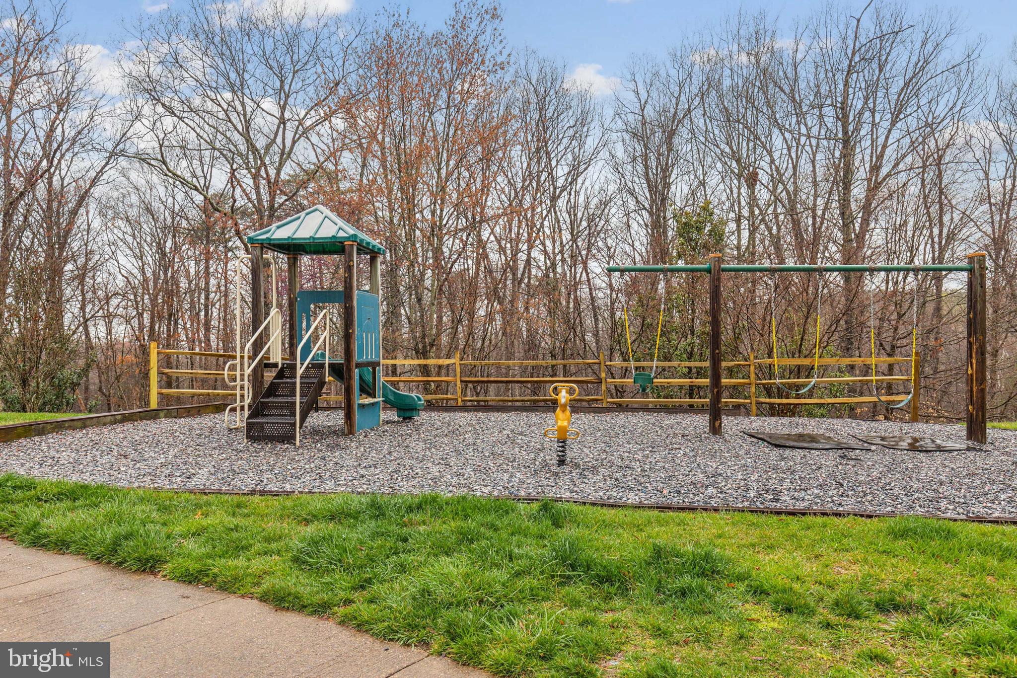 9808 Cheshire Ridge Cir