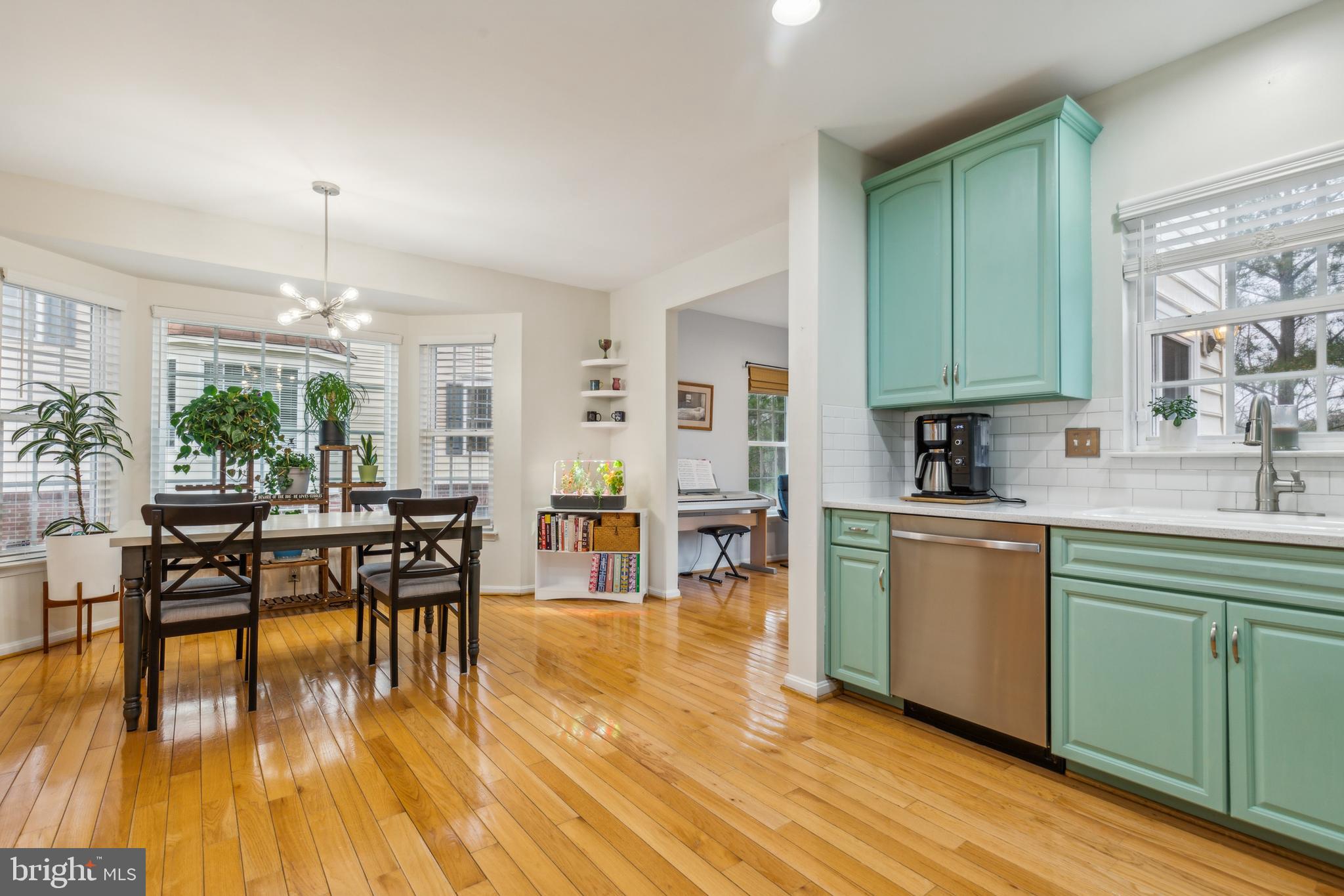 9808 Cheshire Ridge Cir