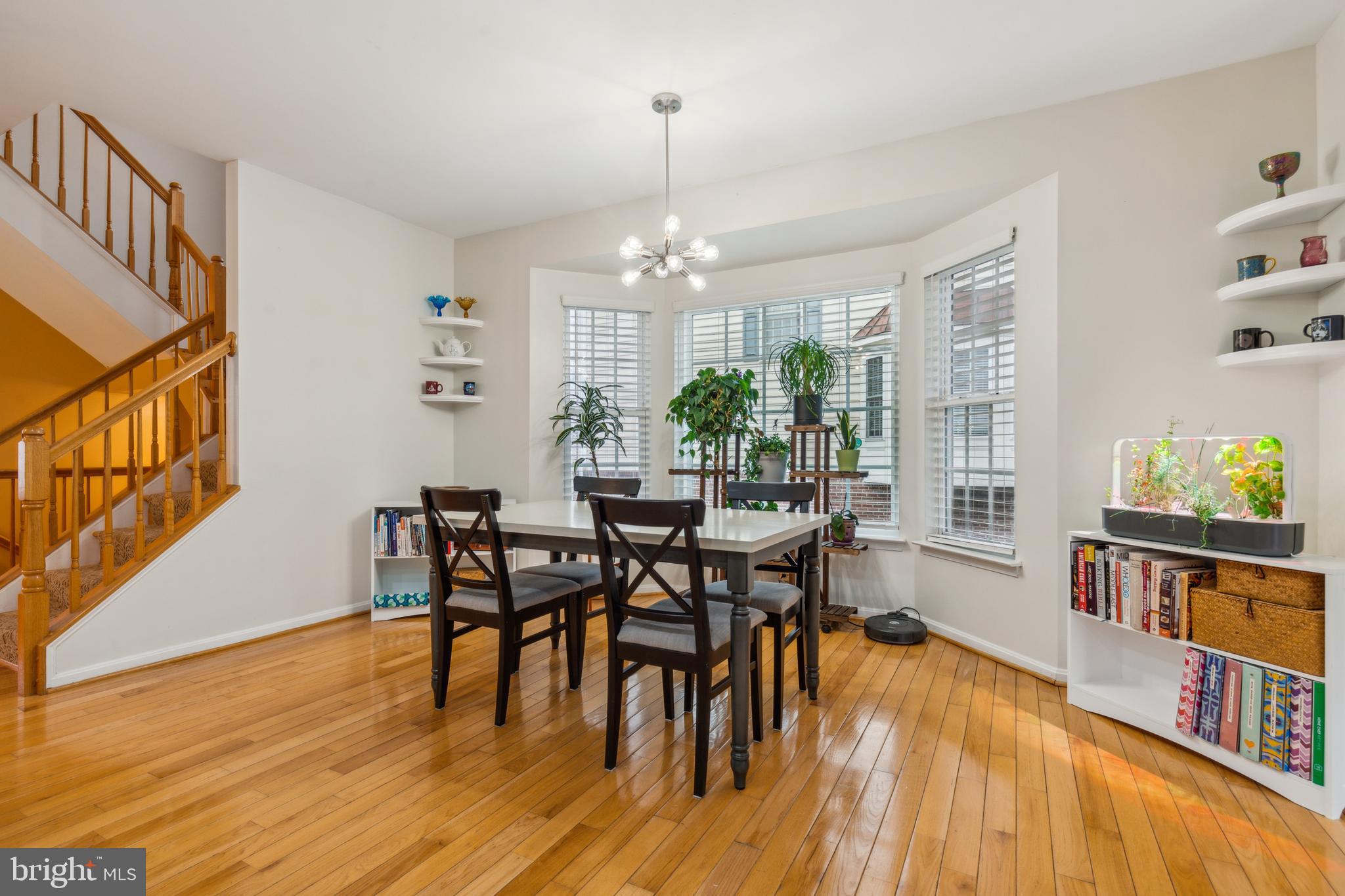 9808 Cheshire Ridge Cir