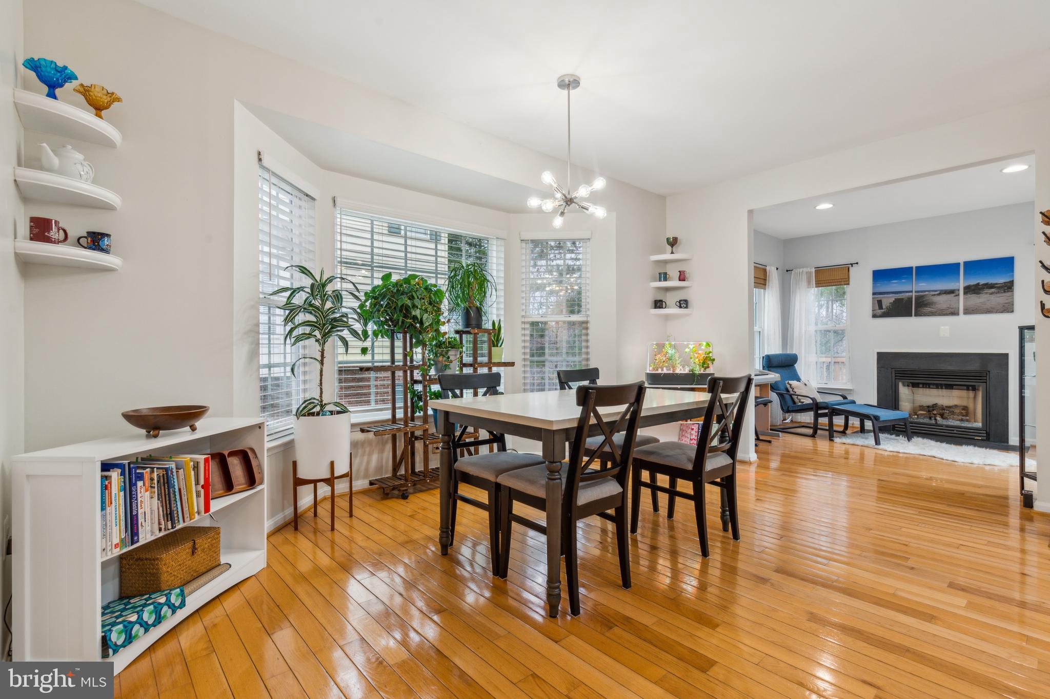 9808 Cheshire Ridge Cir