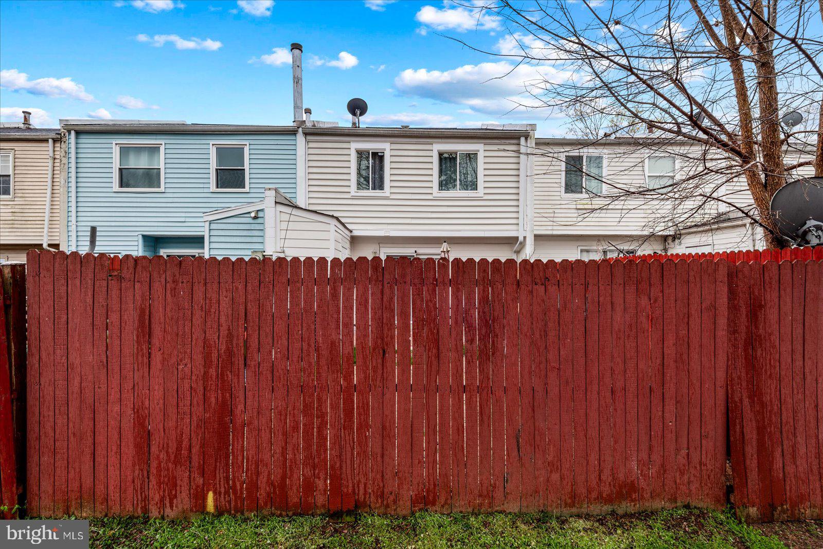 8186 Community Dr