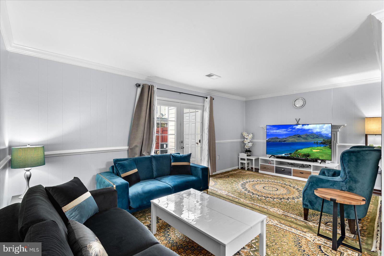 8186 Community Dr