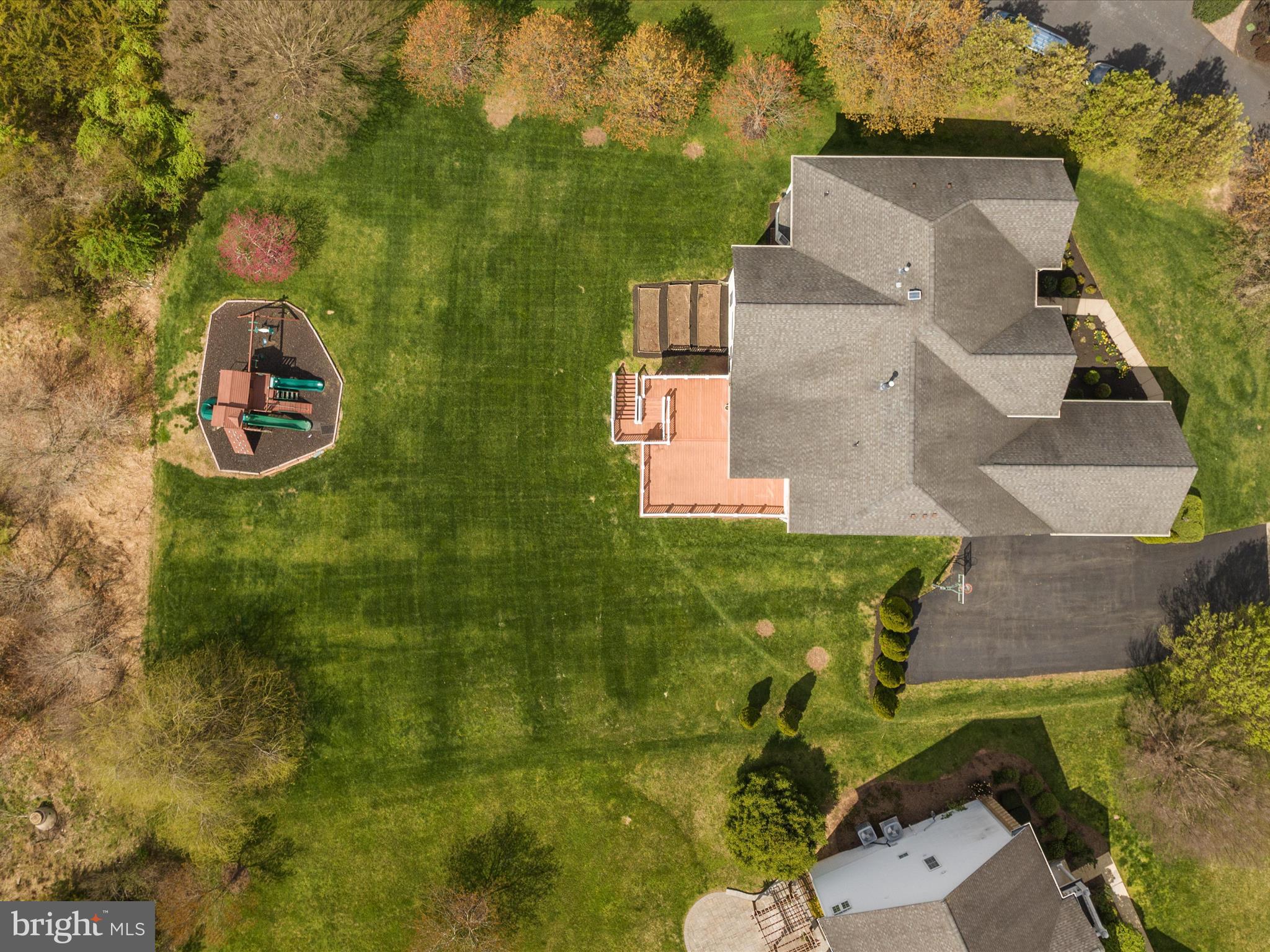 14212 Snickersville Dr