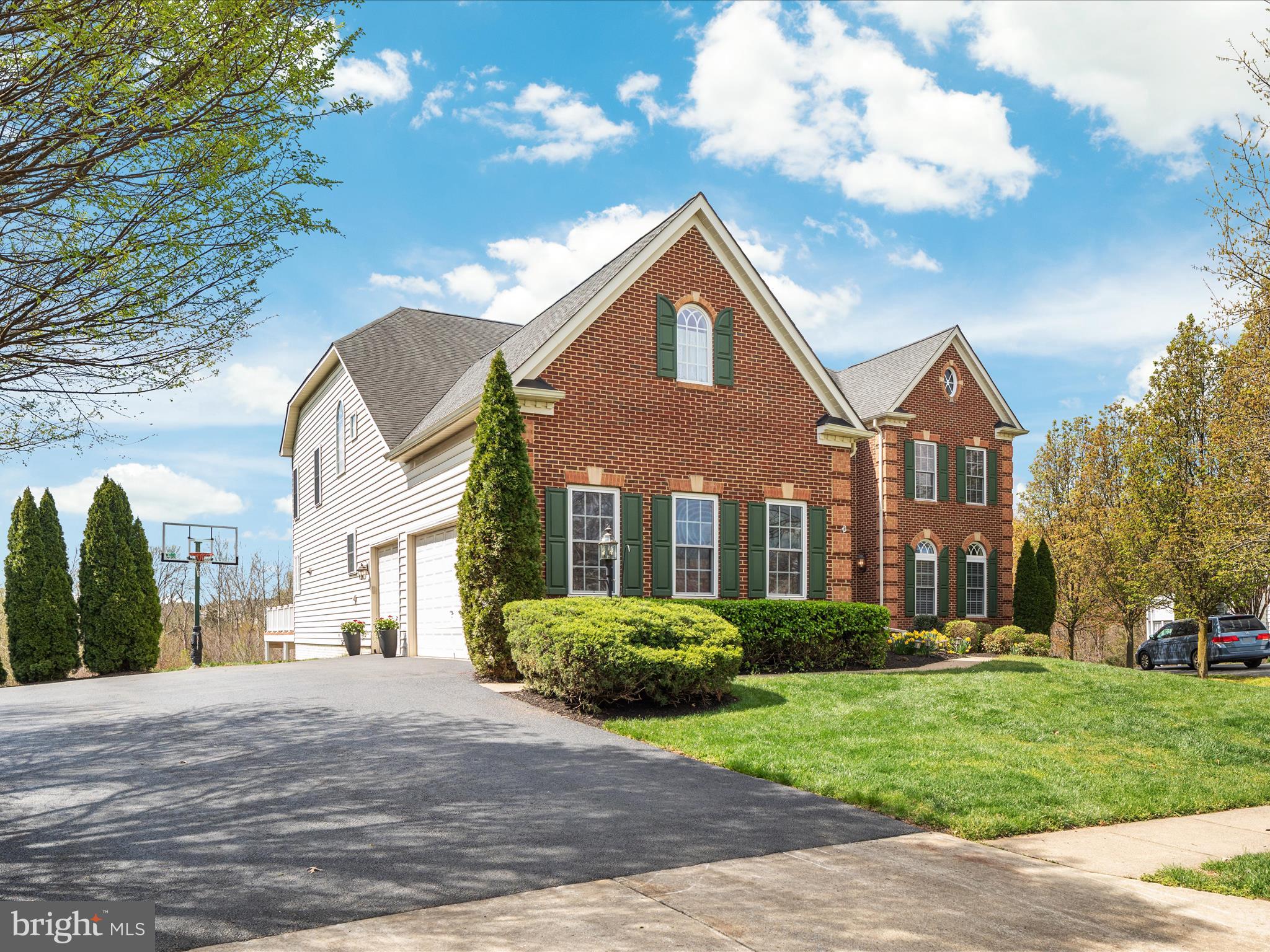 14212 Snickersville Dr