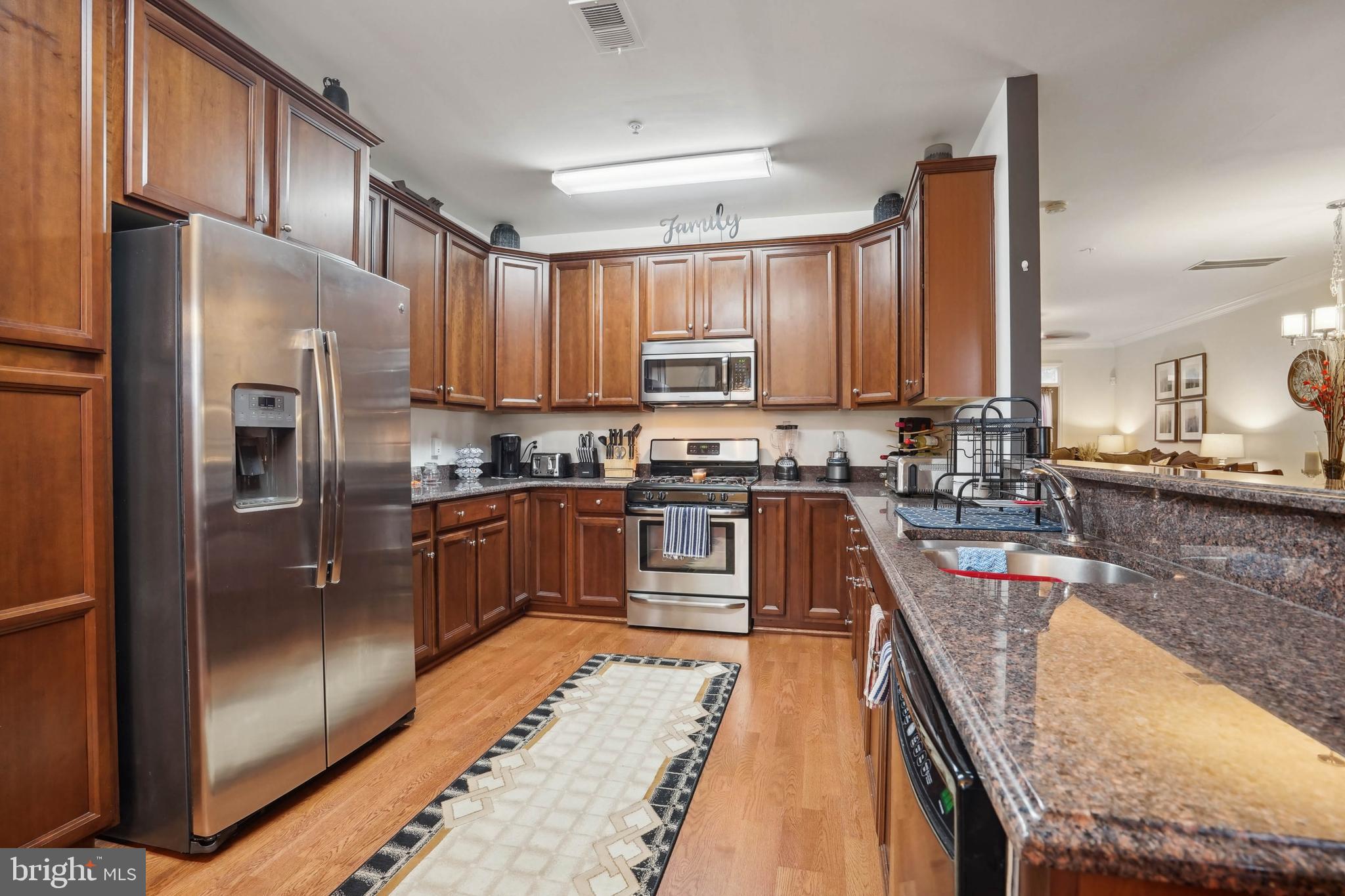 16842 Nuttal Oak Pl #17
