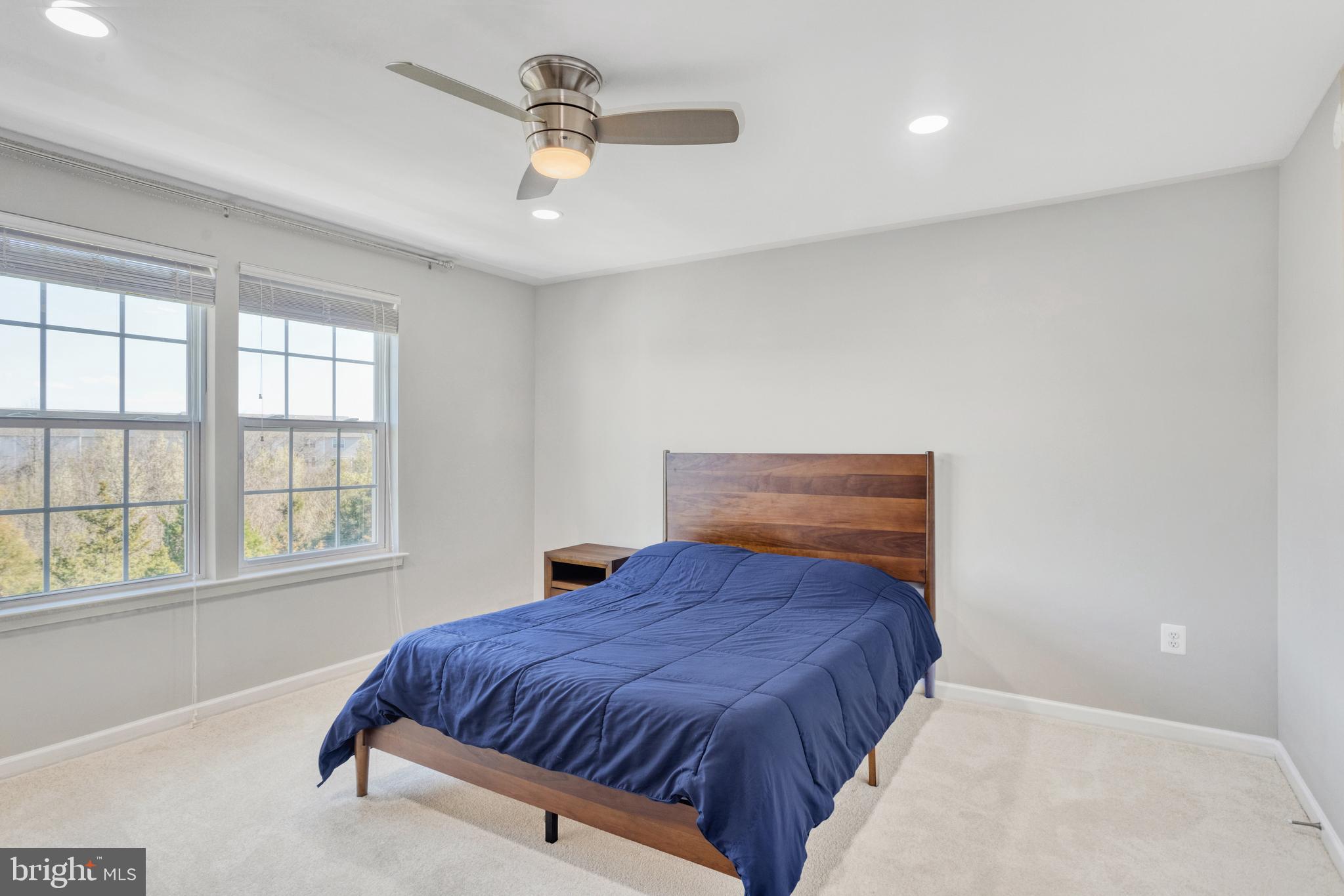8261 Heritage Crossing Ct