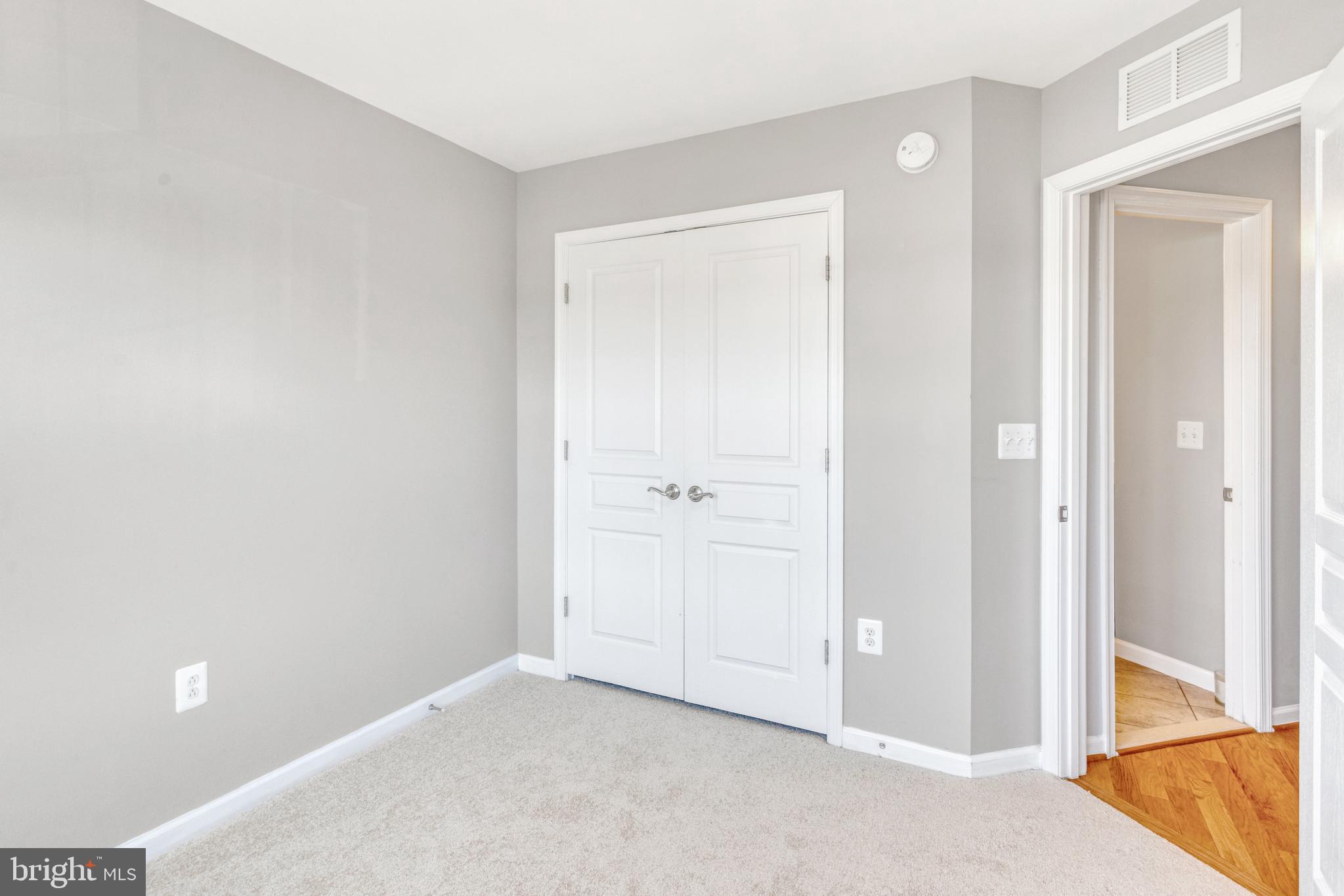 8261 Heritage Crossing Ct