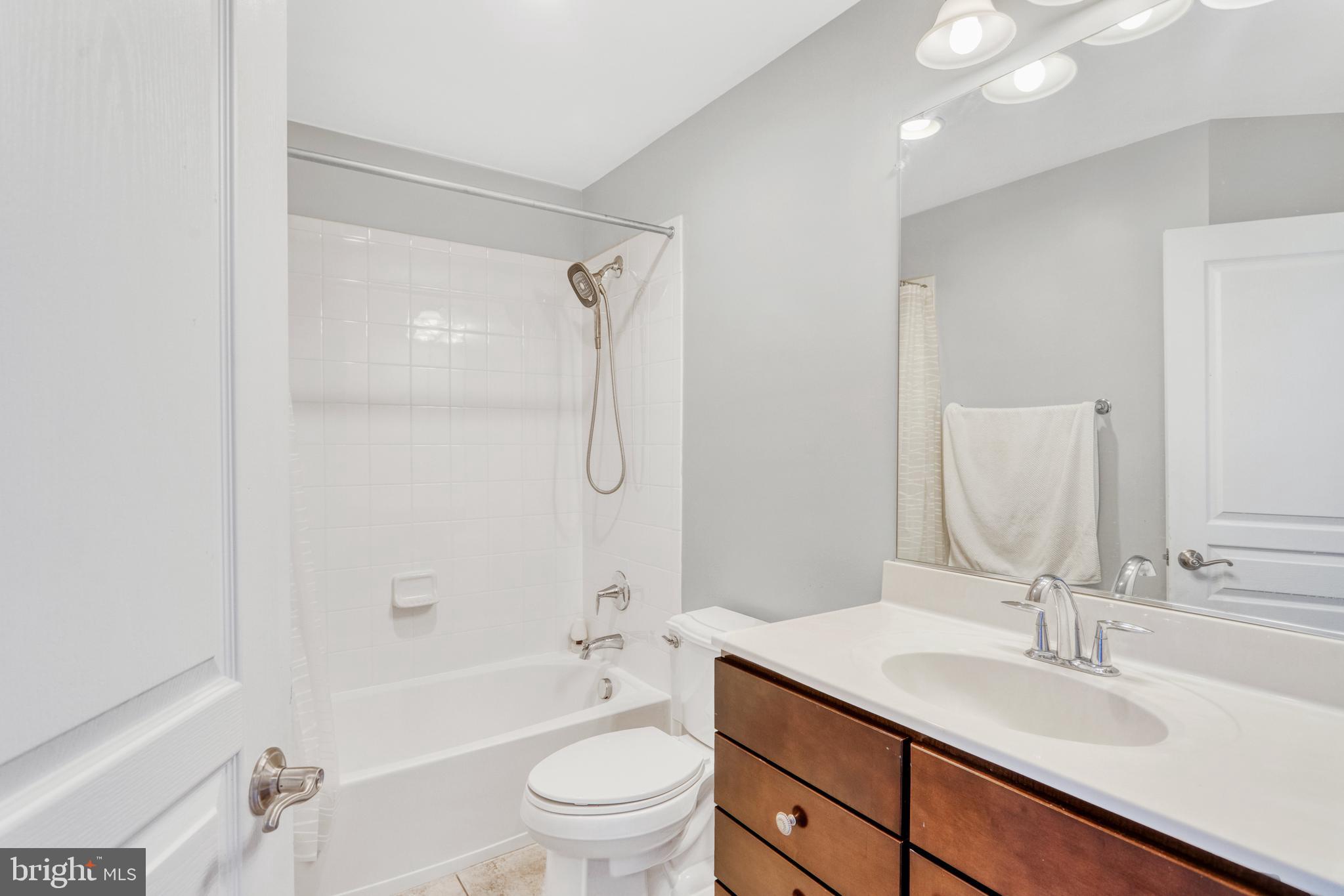 8261 Heritage Crossing Ct